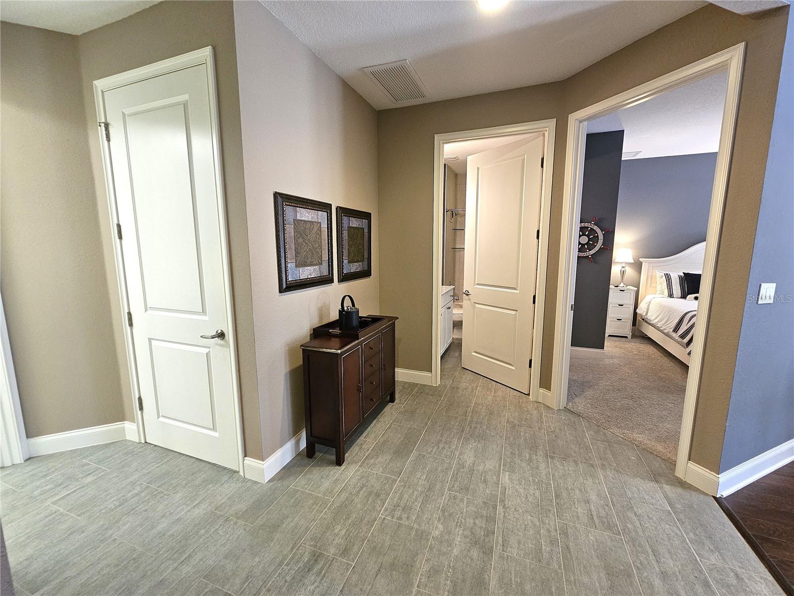 Image 34 of 53 For 461 Nokomis Avenue S 461