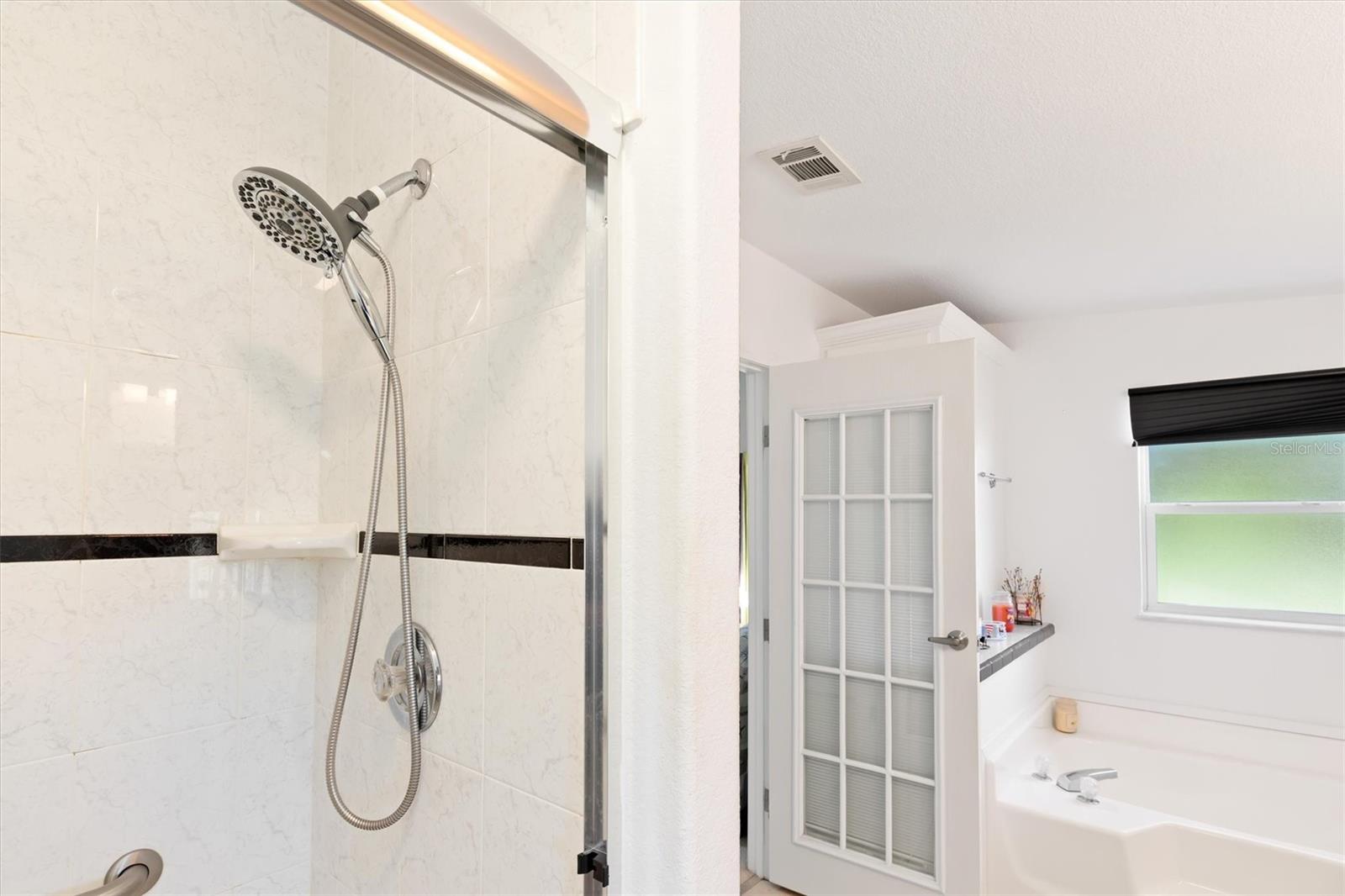 Image 15 of 37 For 9158 Pinehaven Way