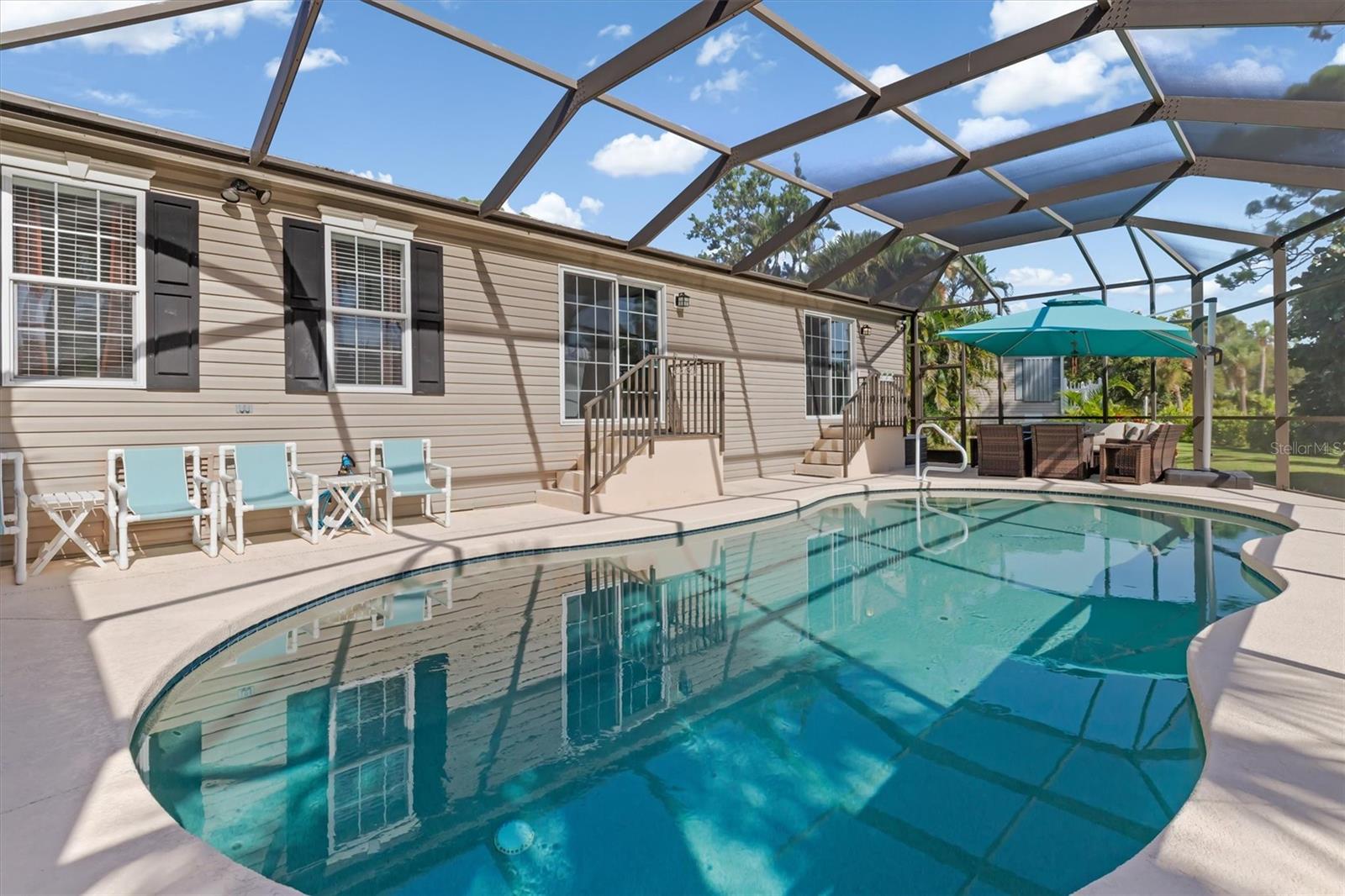 Image 22 of 37 For 9158 Pinehaven Way
