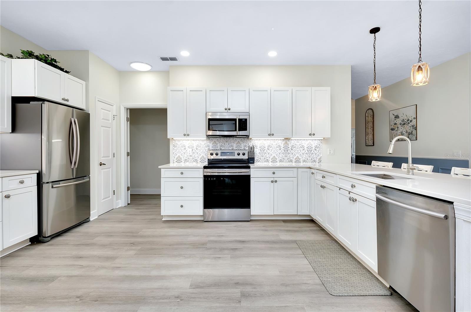Image 20 of 52 For 4342 Manfield Drive