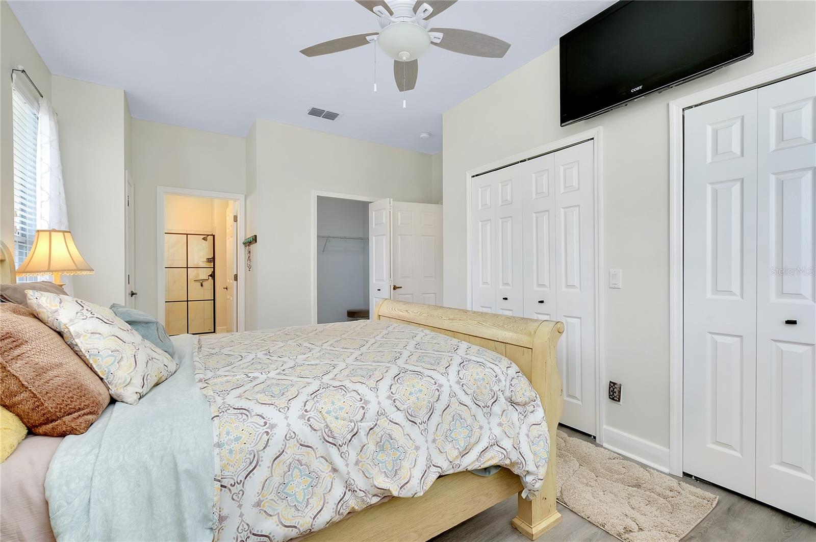 Image 34 of 52 For 4342 Manfield Drive