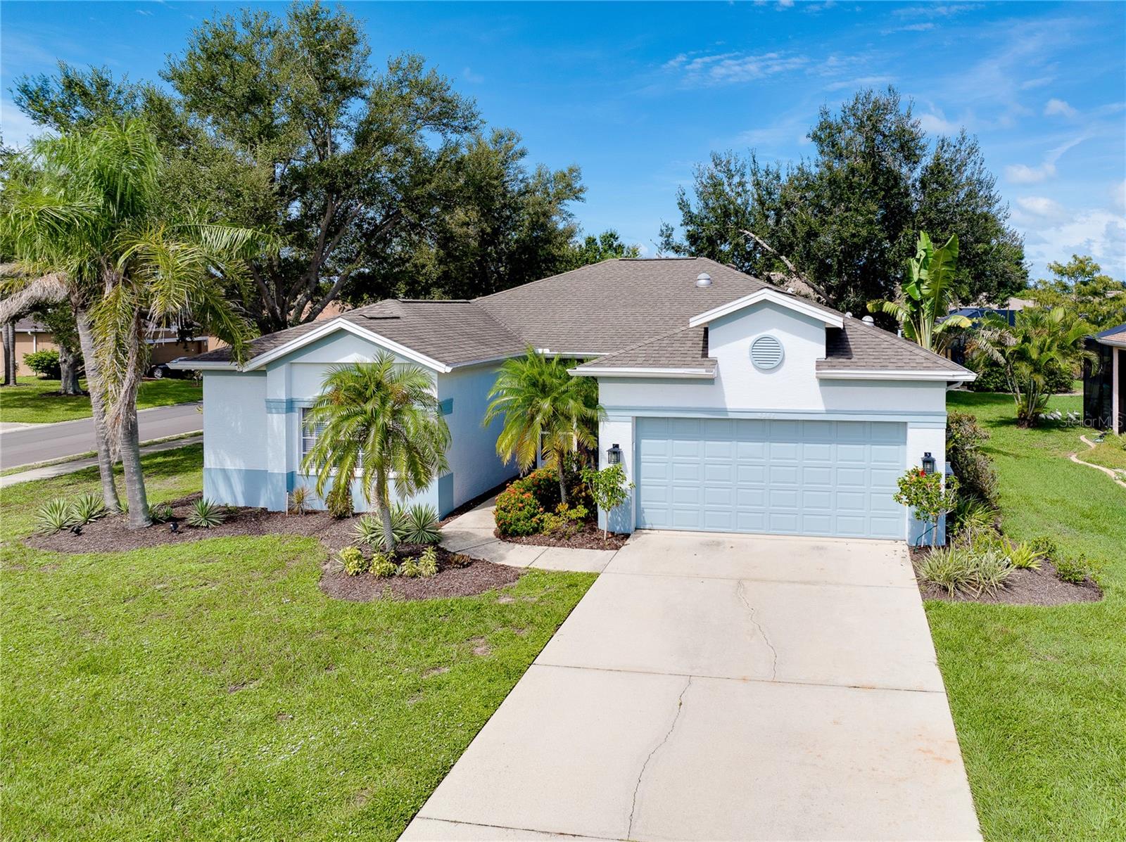 Image 5 of 52 For 4342 Manfield Drive