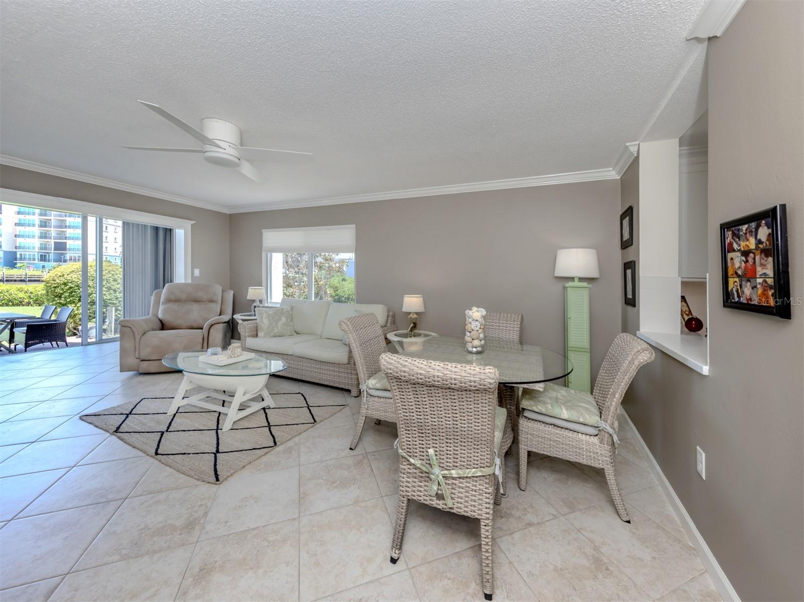 Image 13 of 91 For 250 Santa Maria Street 121
