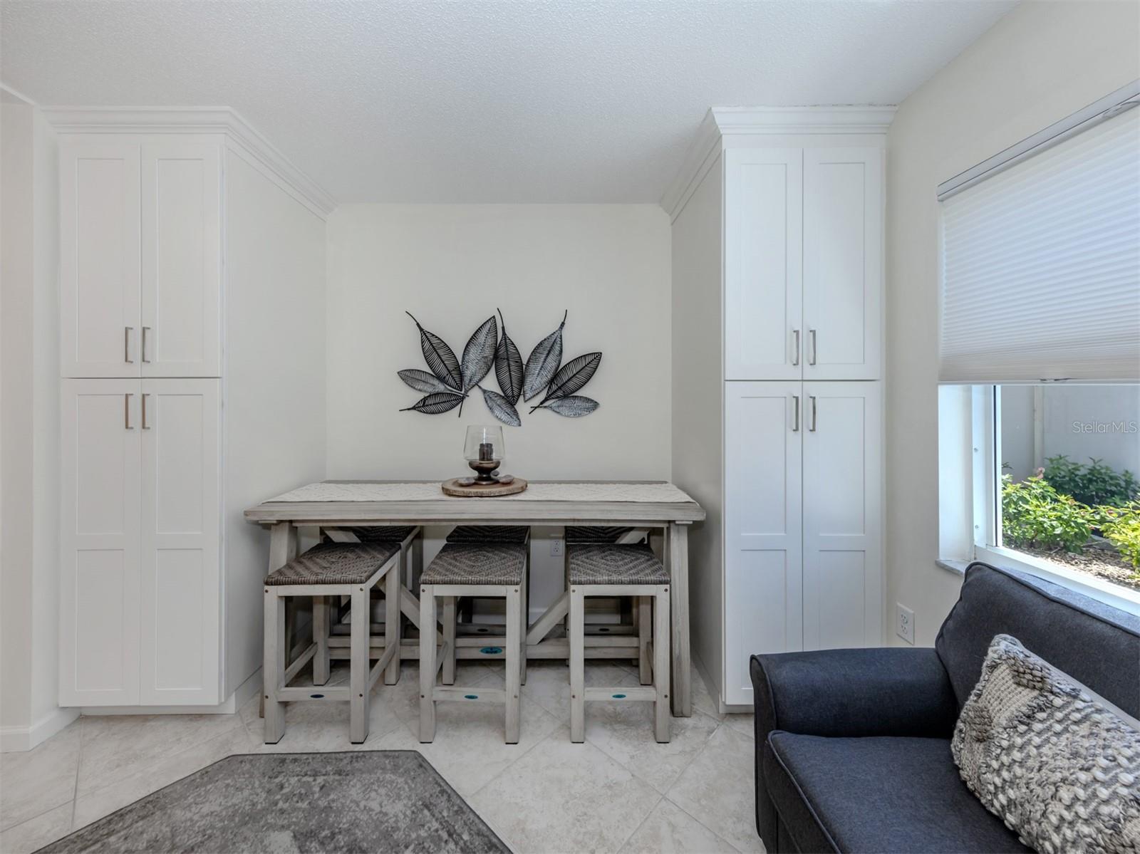Image 17 of 91 For 250 Santa Maria Street 121