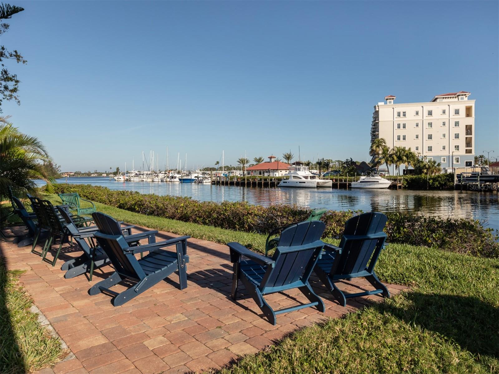 Image 33 of 91 For 250 Santa Maria Street 121