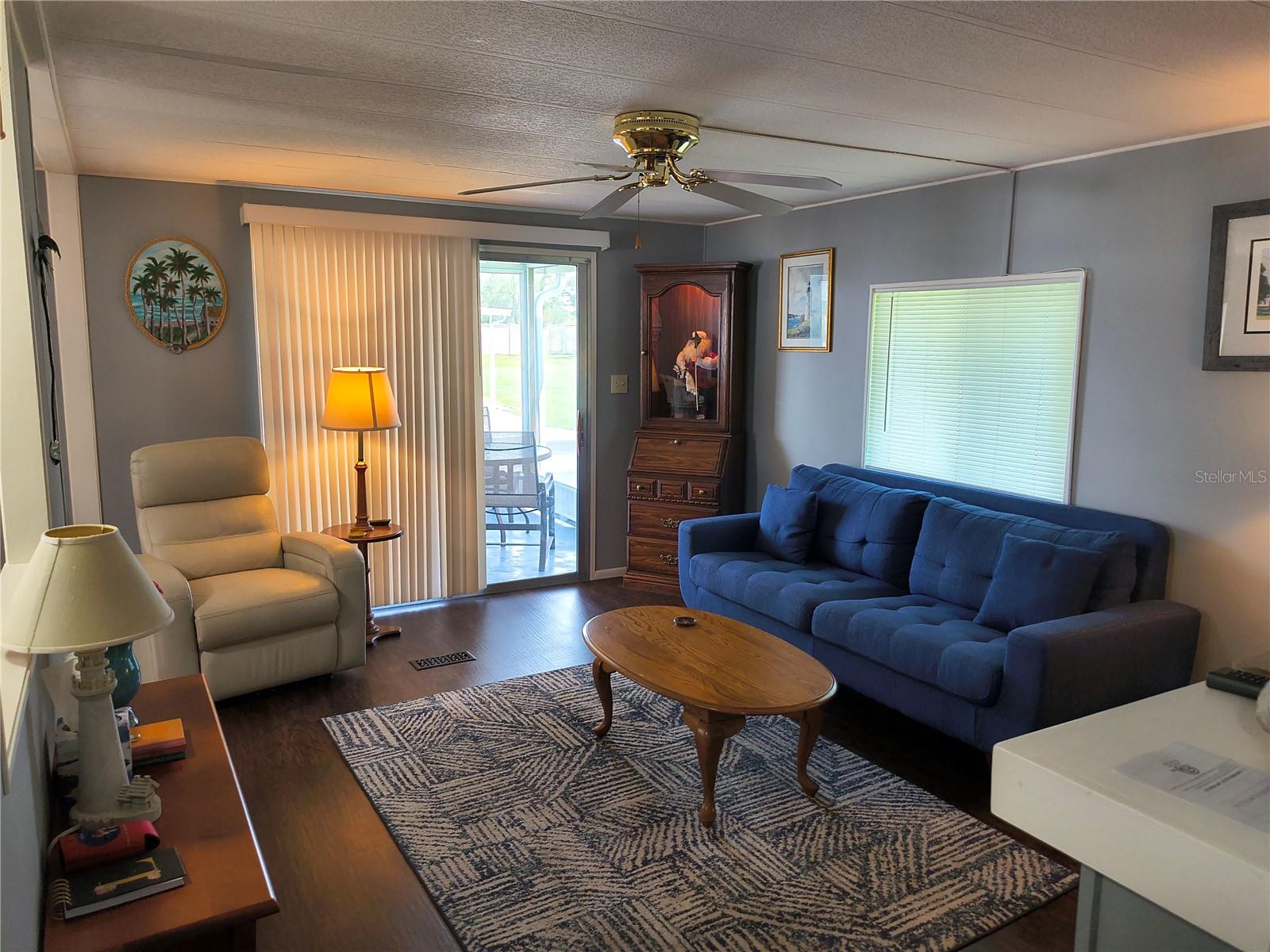 Image 6 of 13 For 501 Longwood Drive