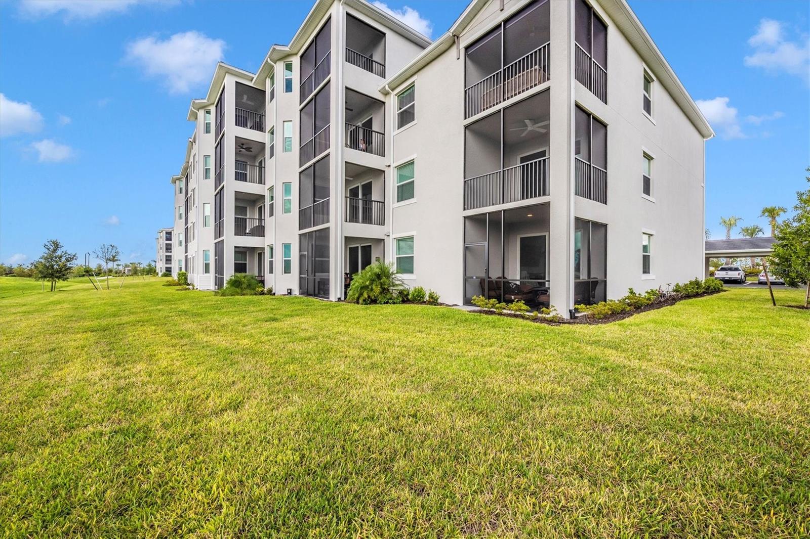 Image 37 of 84 For 17625 Opal Sand Drive 301