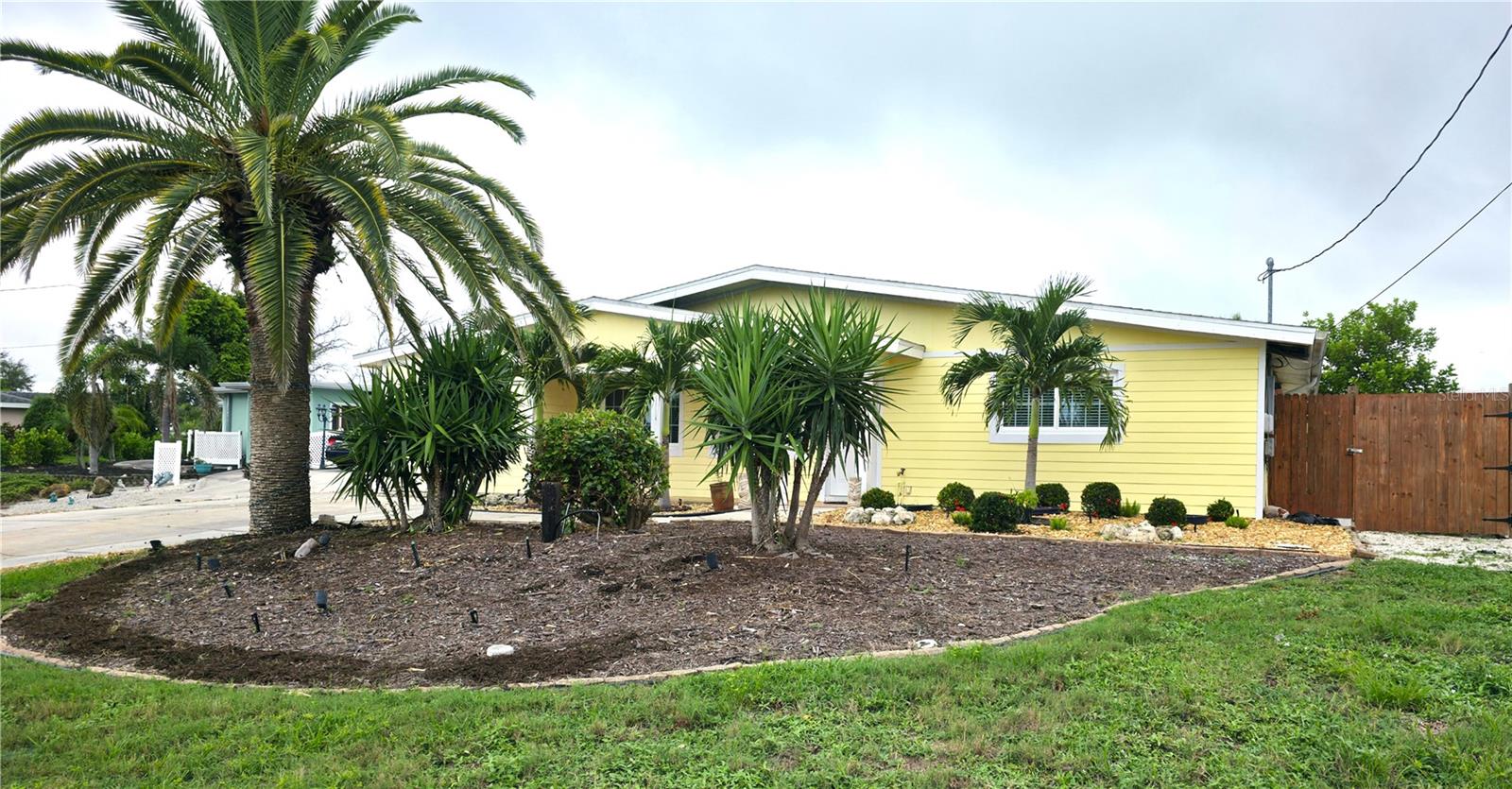 Image 2 of 22 For 500 Hazelwood Road
