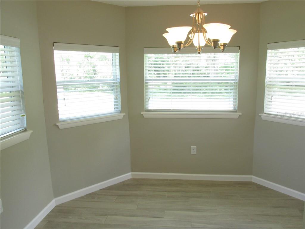Image 4 of 14 For 23112 Central Avenue