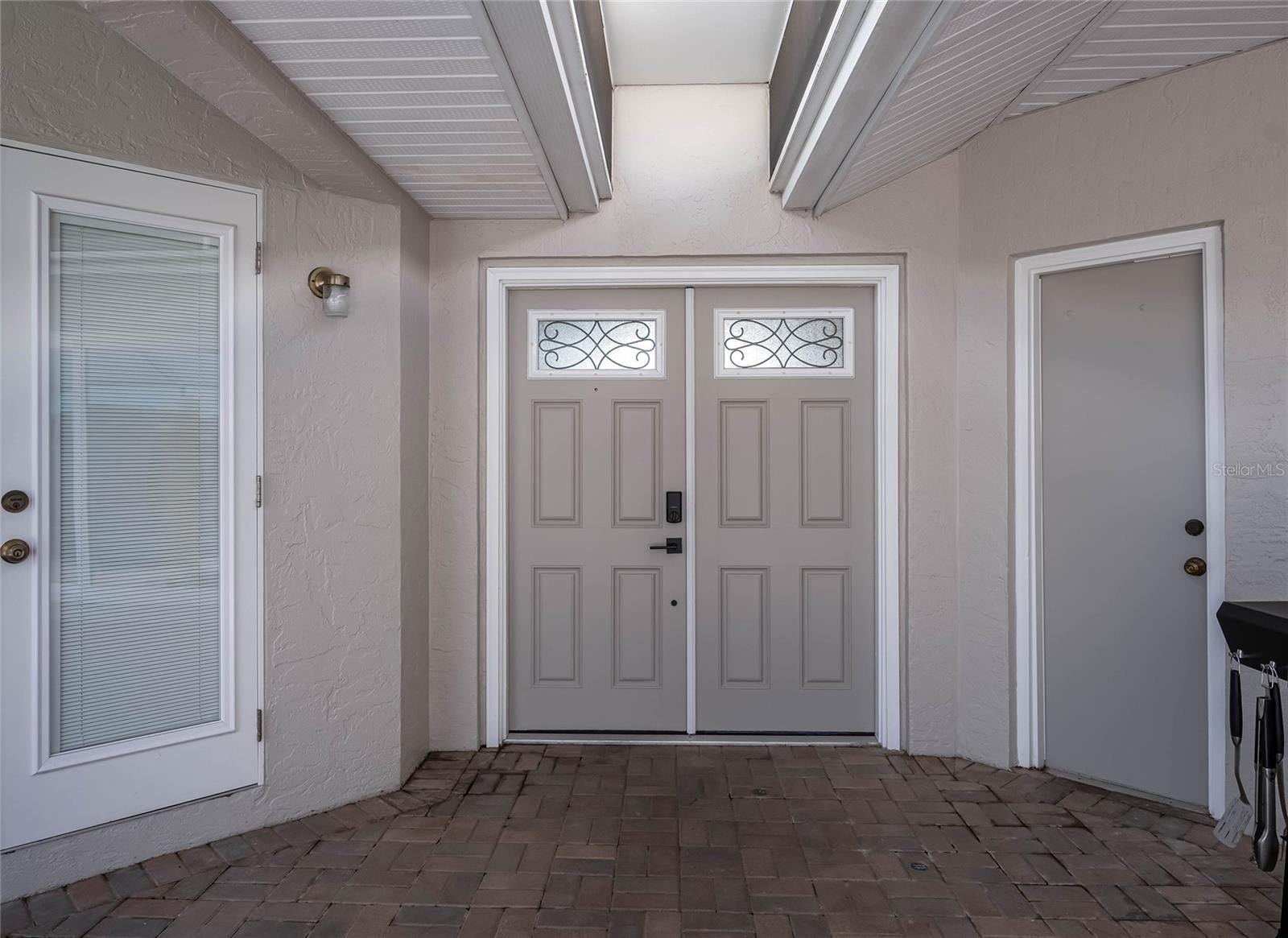 Image 19 of 61 For 222 Westwind Drive