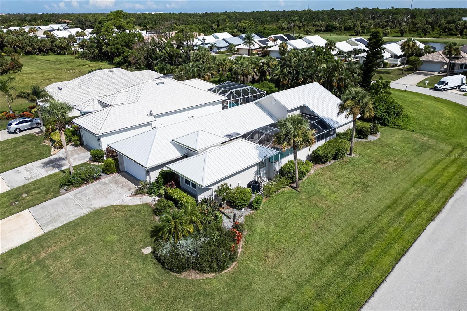Image 3 of 61 For 222 Westwind Drive