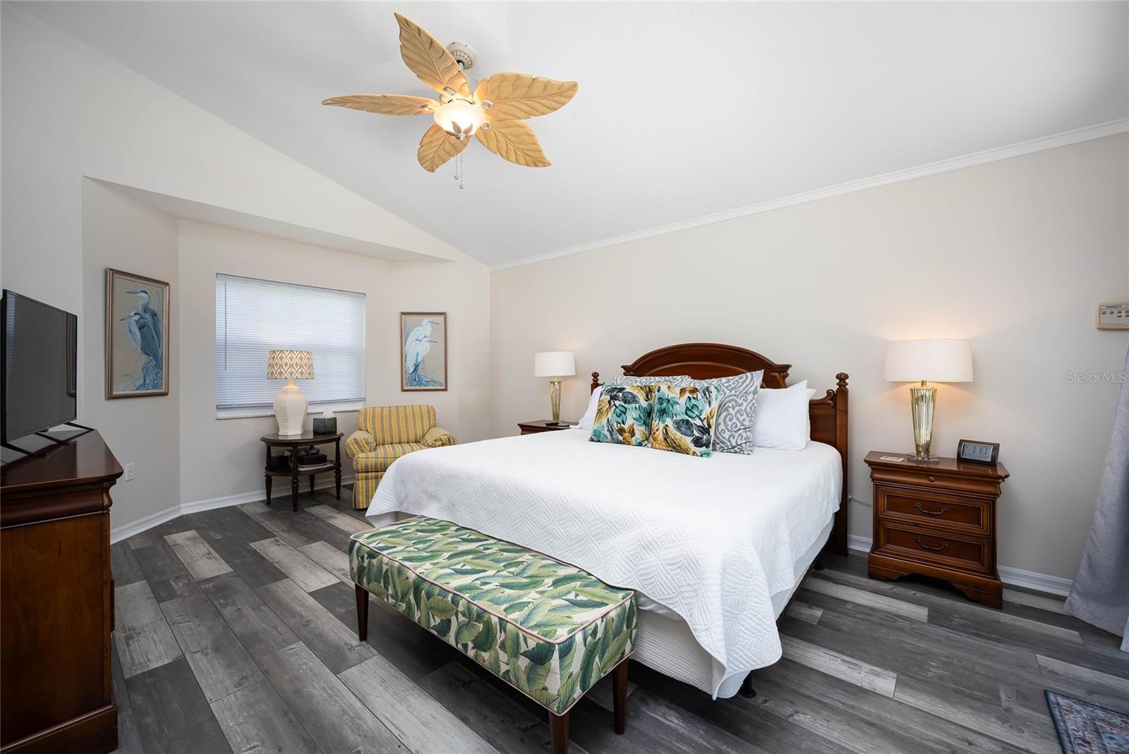 Image 38 of 61 For 222 Westwind Drive