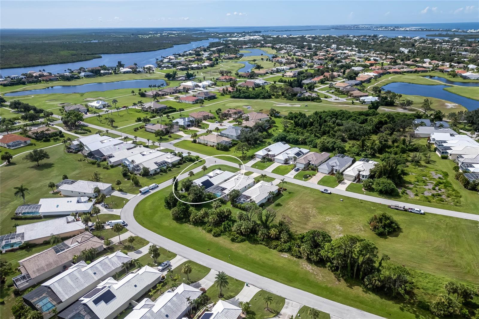 Image 6 of 61 For 222 Westwind Drive