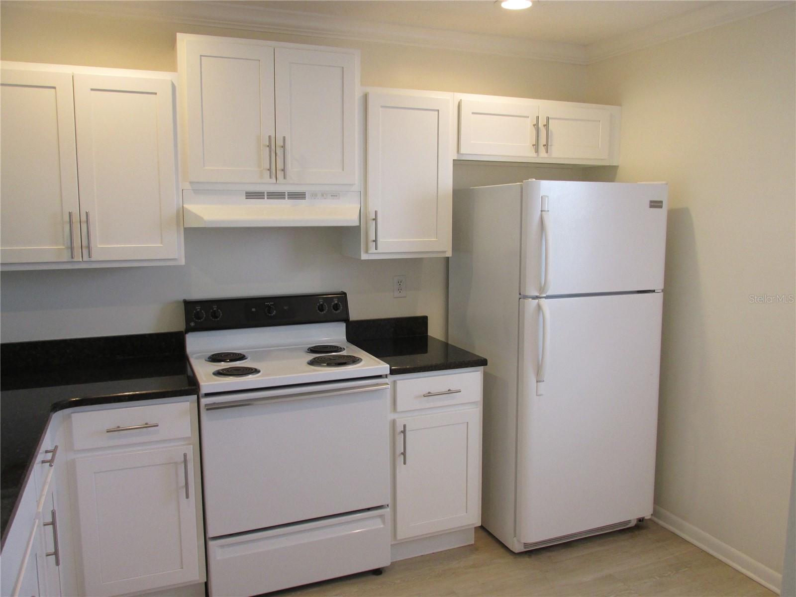 Image 2 of 14 For 900 Bird Bay Way 213