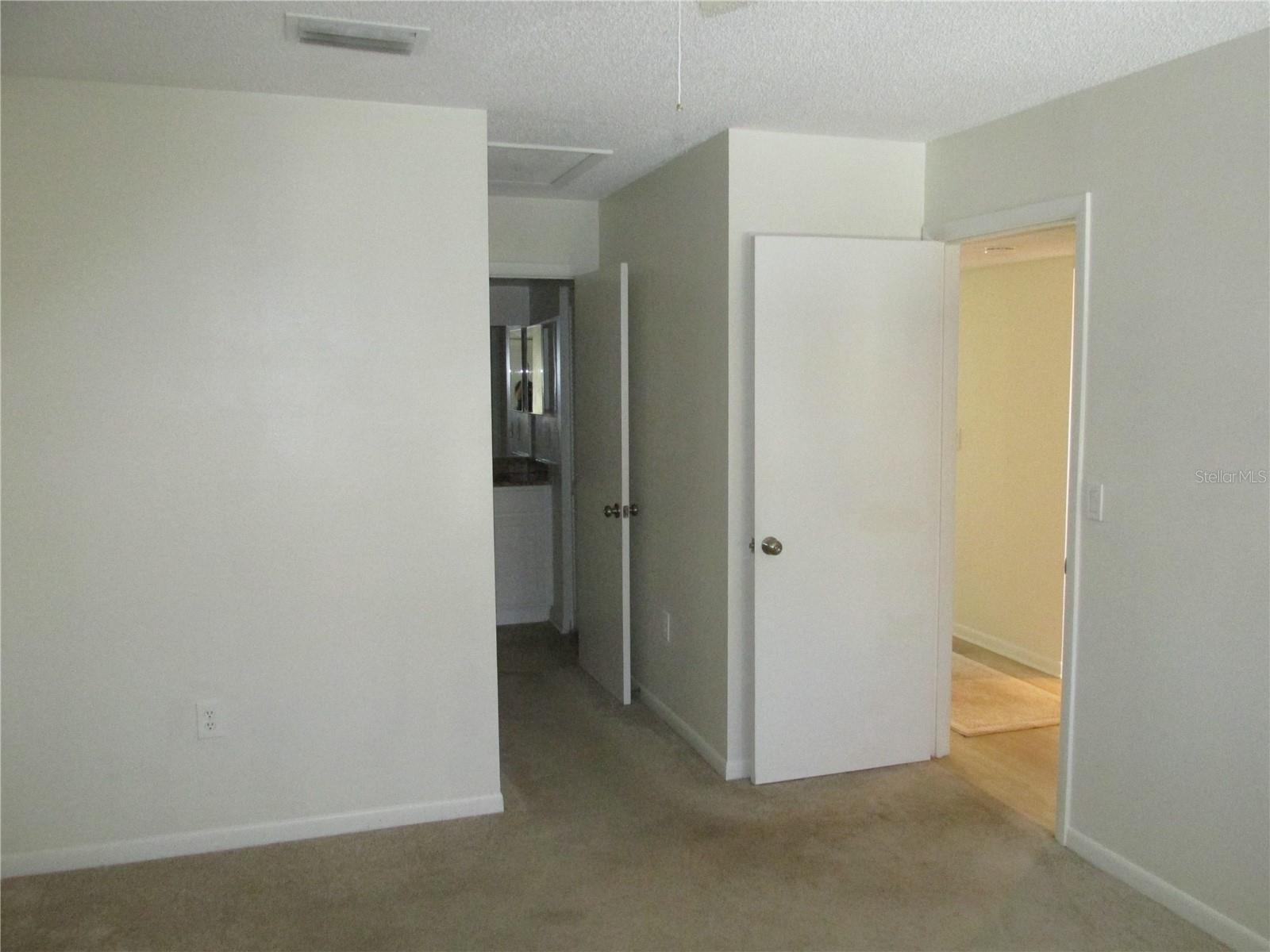 Image 9 of 14 For 900 Bird Bay Way 213
