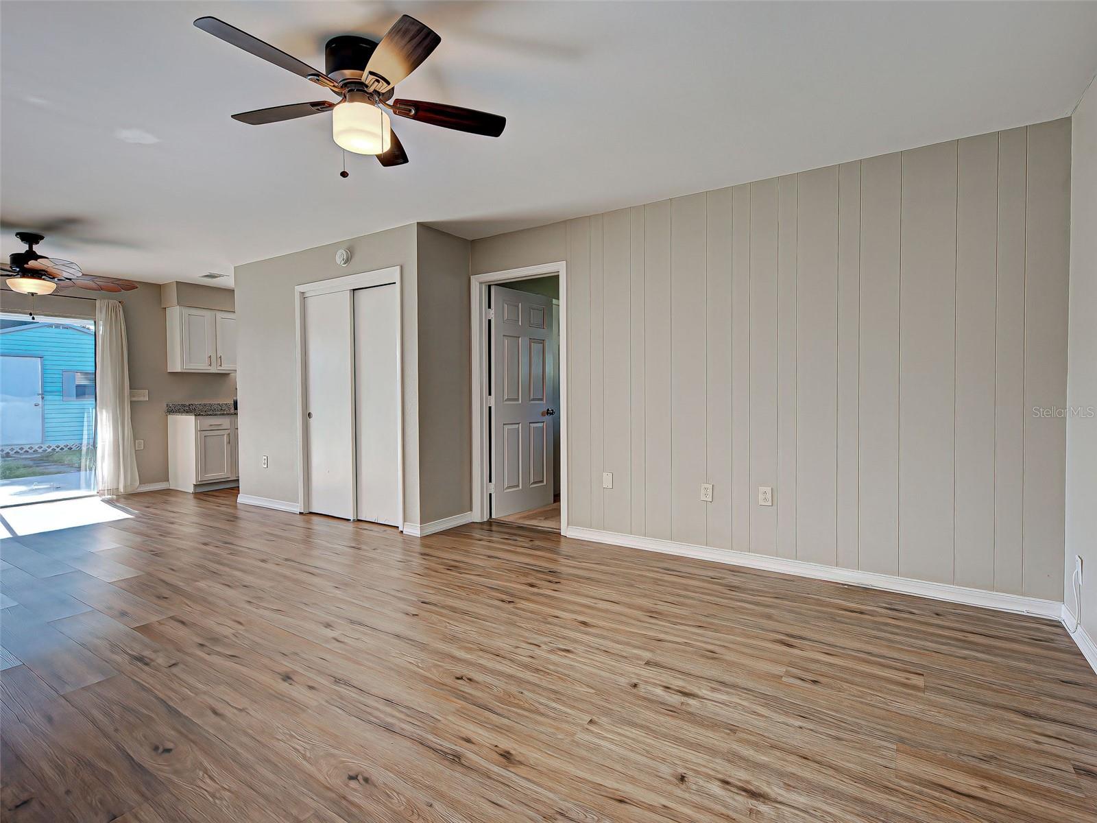Image 12 of 43 For 1056 Venetian Parkway