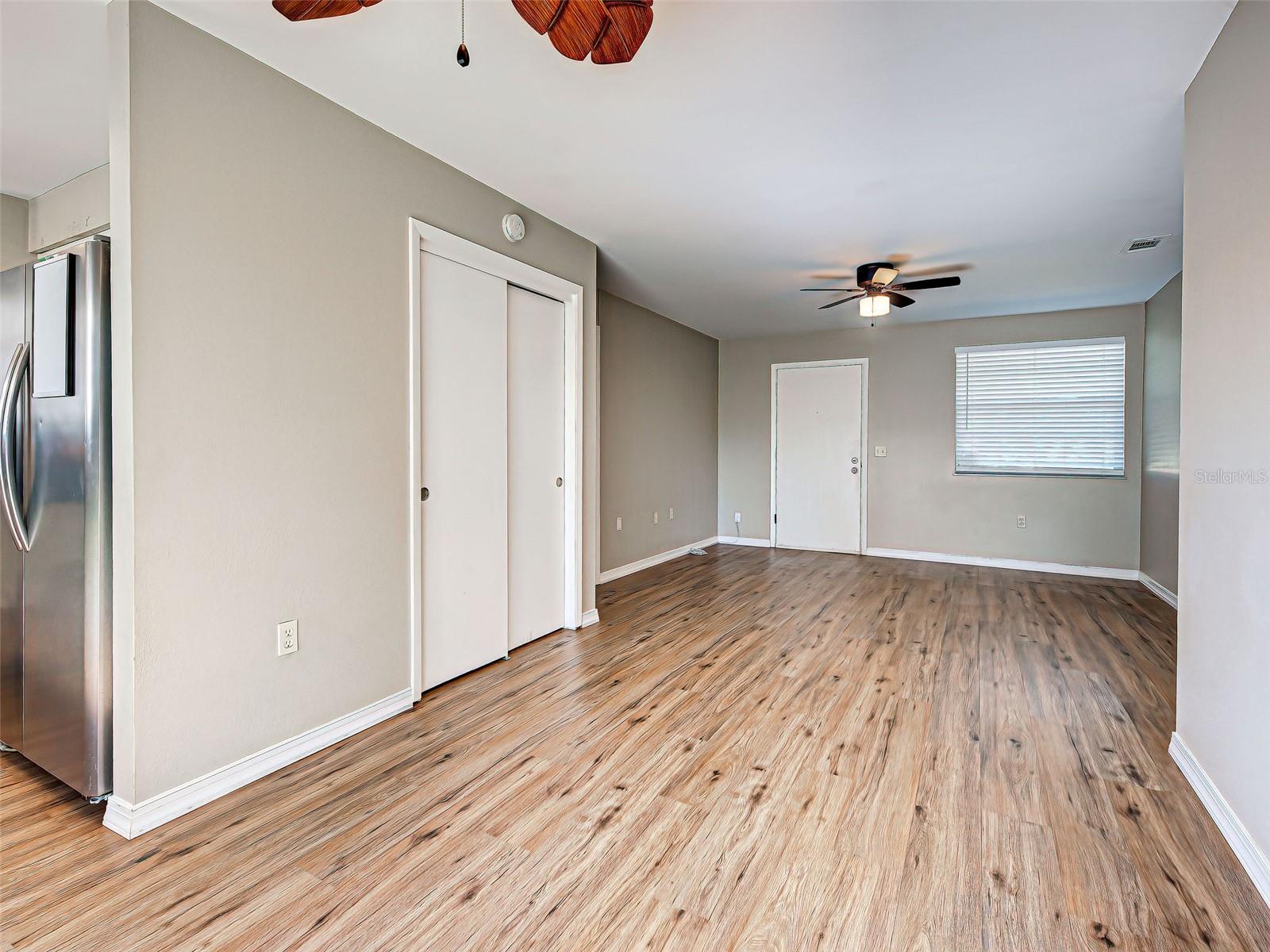 Image 15 of 43 For 1056 Venetian Parkway