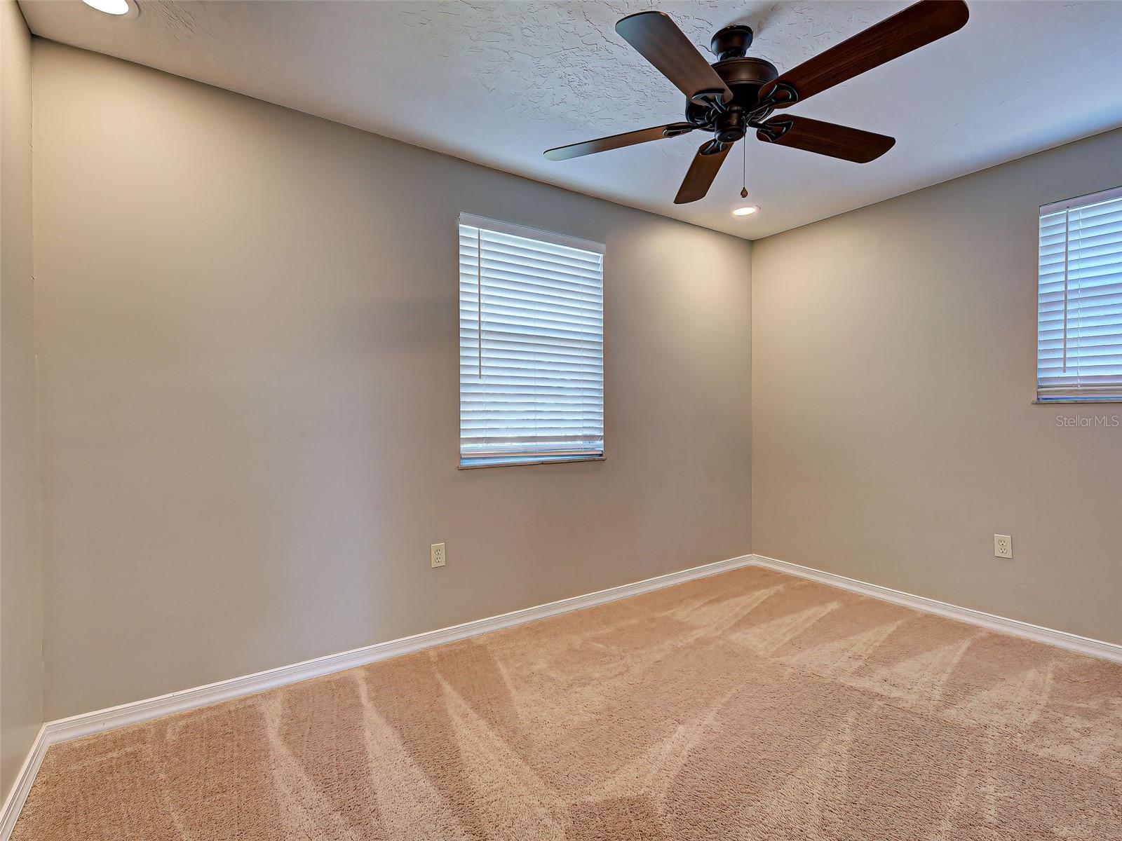 Image 30 of 43 For 1056 Venetian Parkway