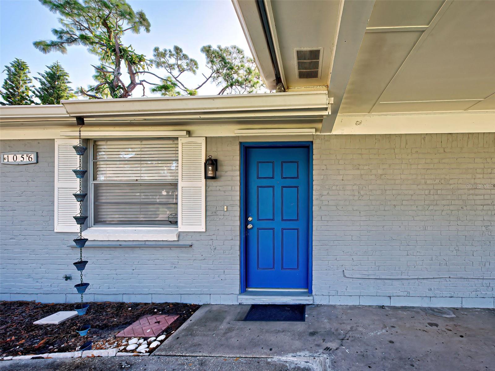 Image 4 of 43 For 1056 Venetian Parkway