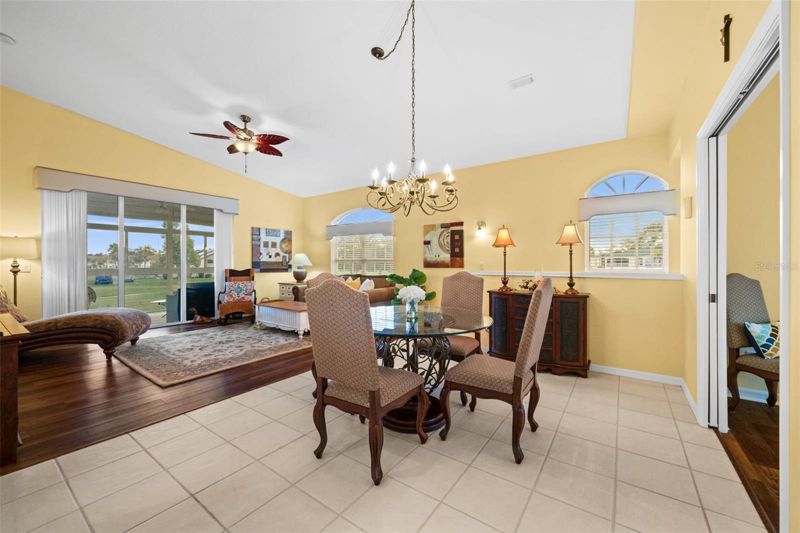 Image 12 of 44 For 608 Gondola Park Drive 608