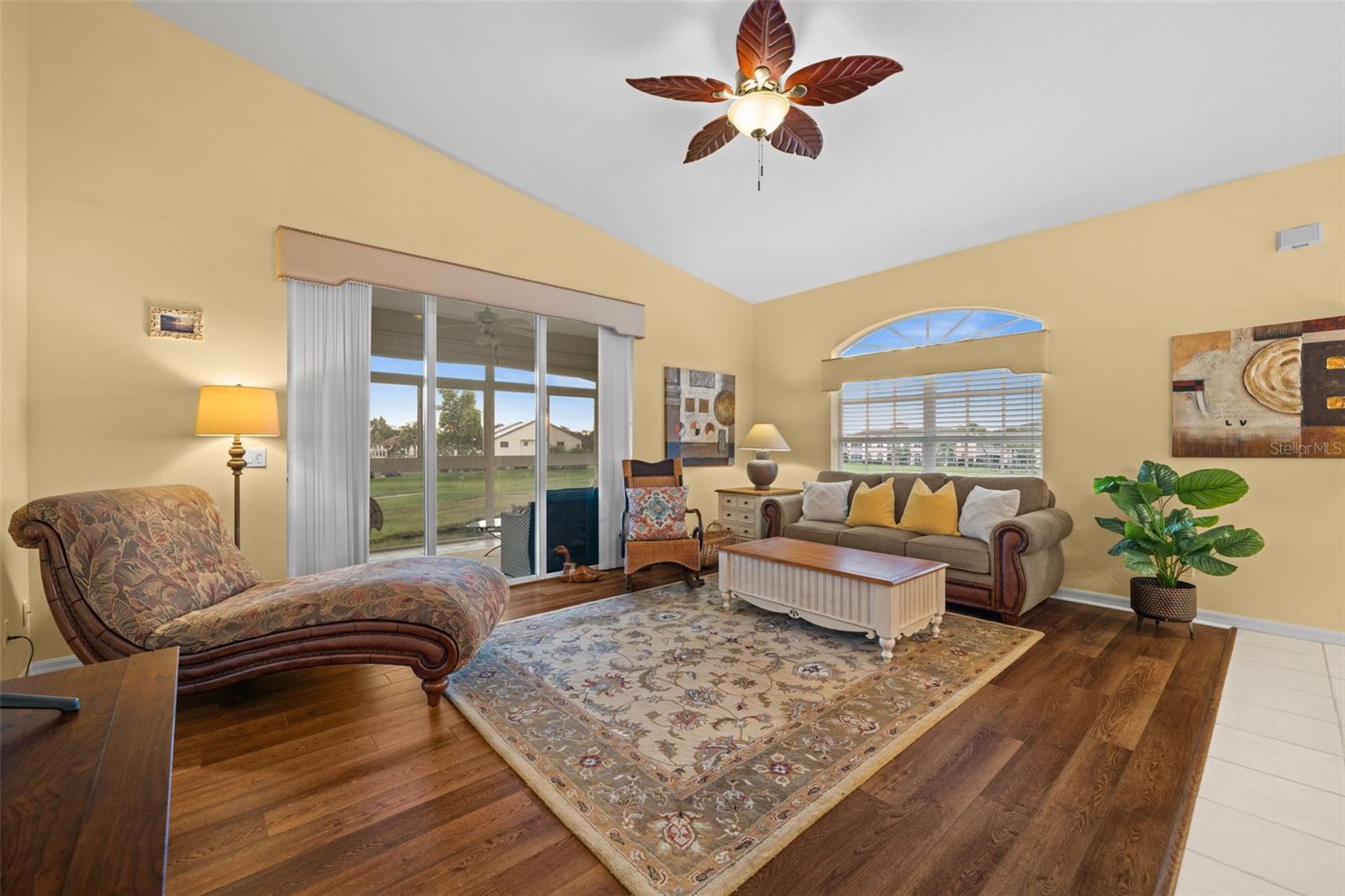 Image 7 of 44 For 608 Gondola Park Drive 608