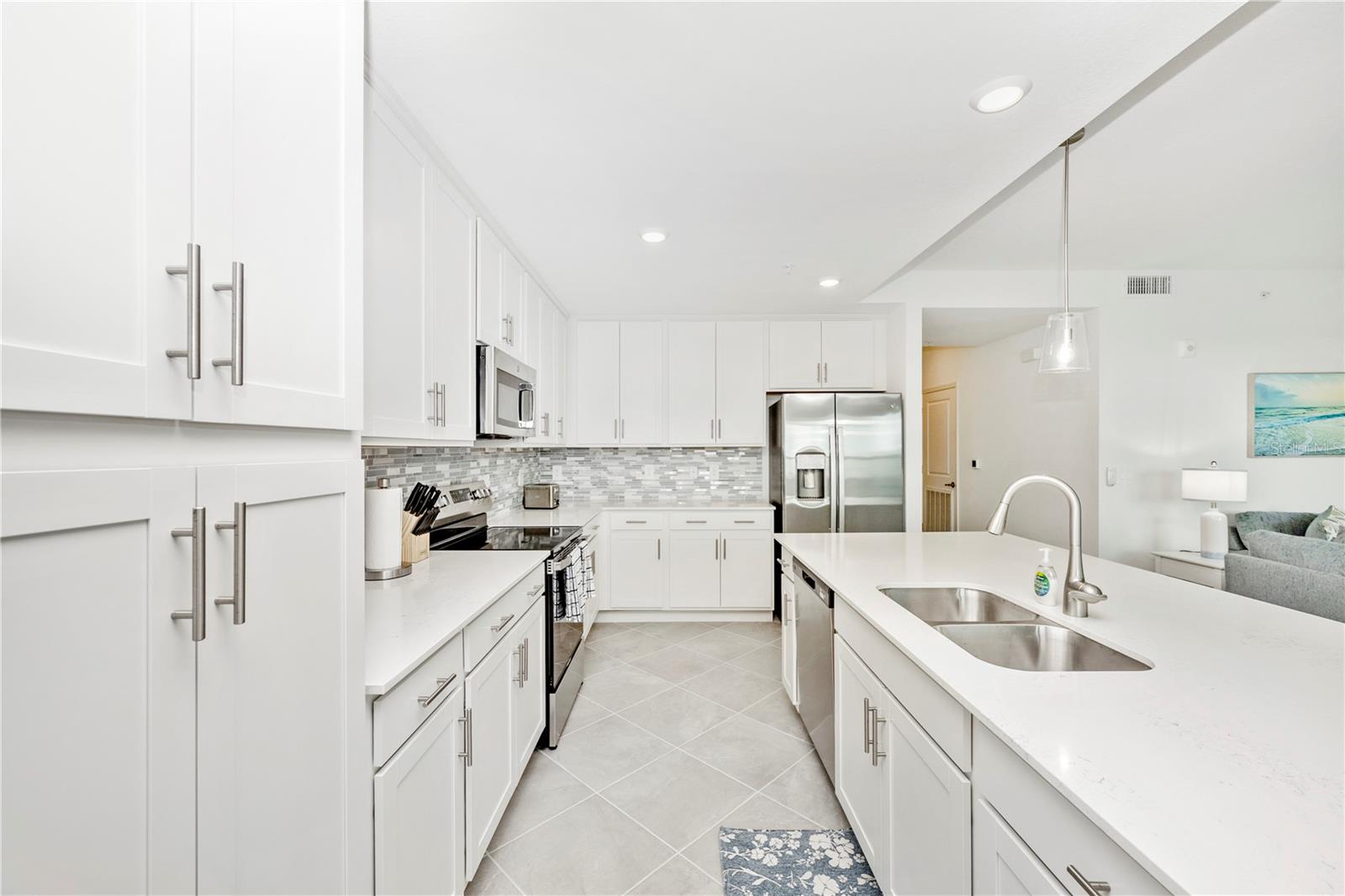 Image 14 of 92 For 17565 Opal Sand Drive 202