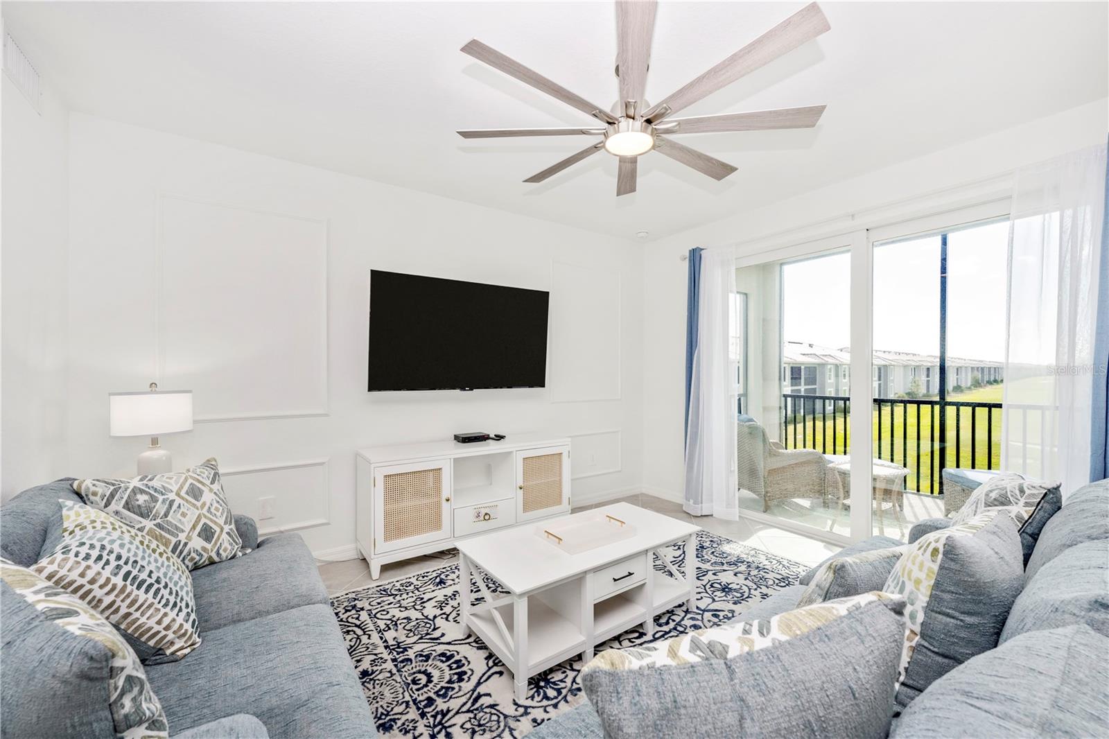 Image 24 of 92 For 17565 Opal Sand Drive 202