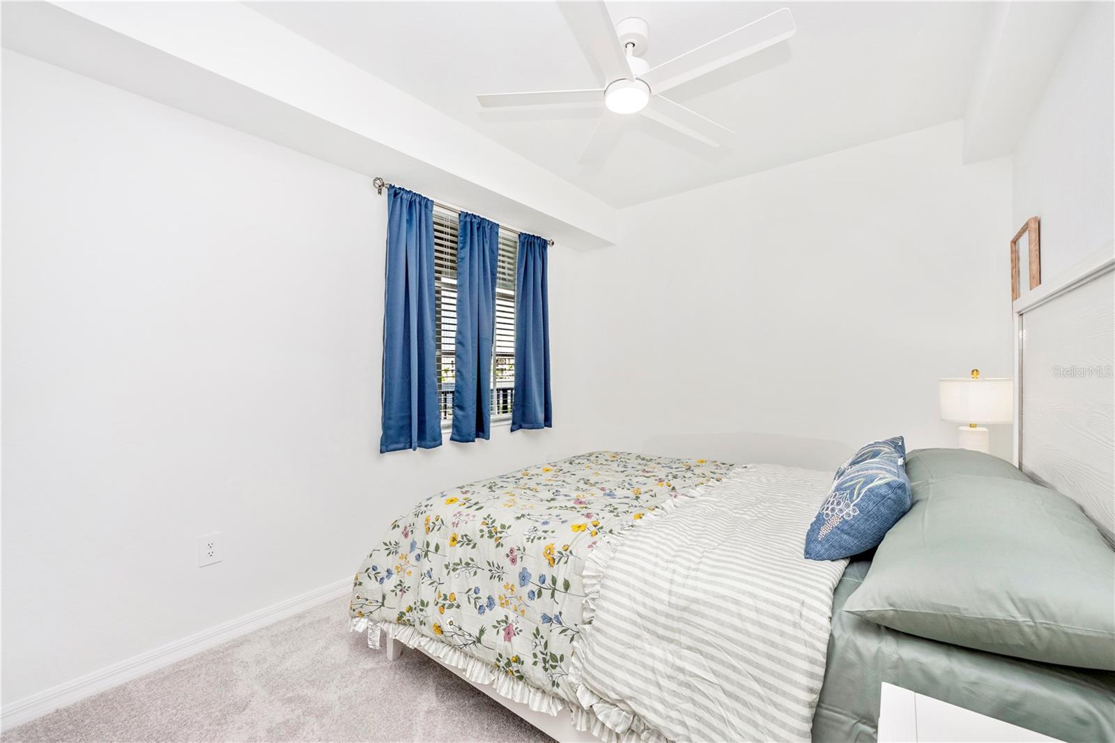 Image 38 of 92 For 17565 Opal Sand Drive 202