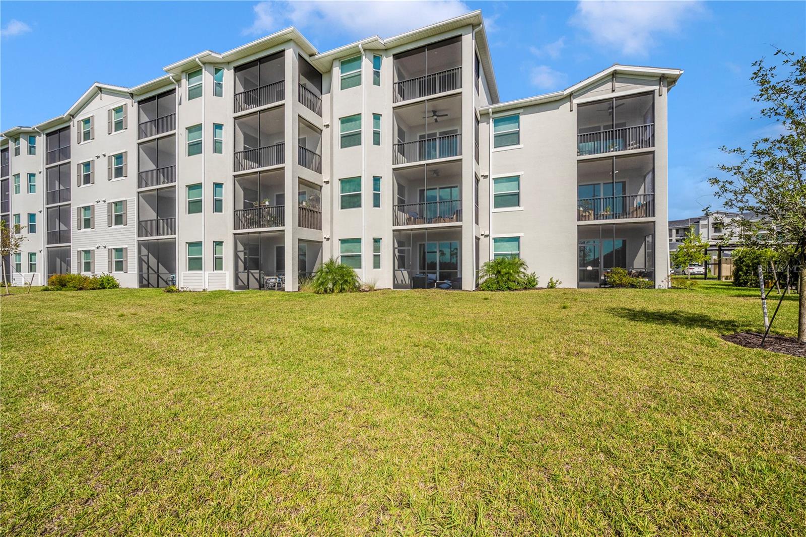 Image 44 of 92 For 17565 Opal Sand Drive 202