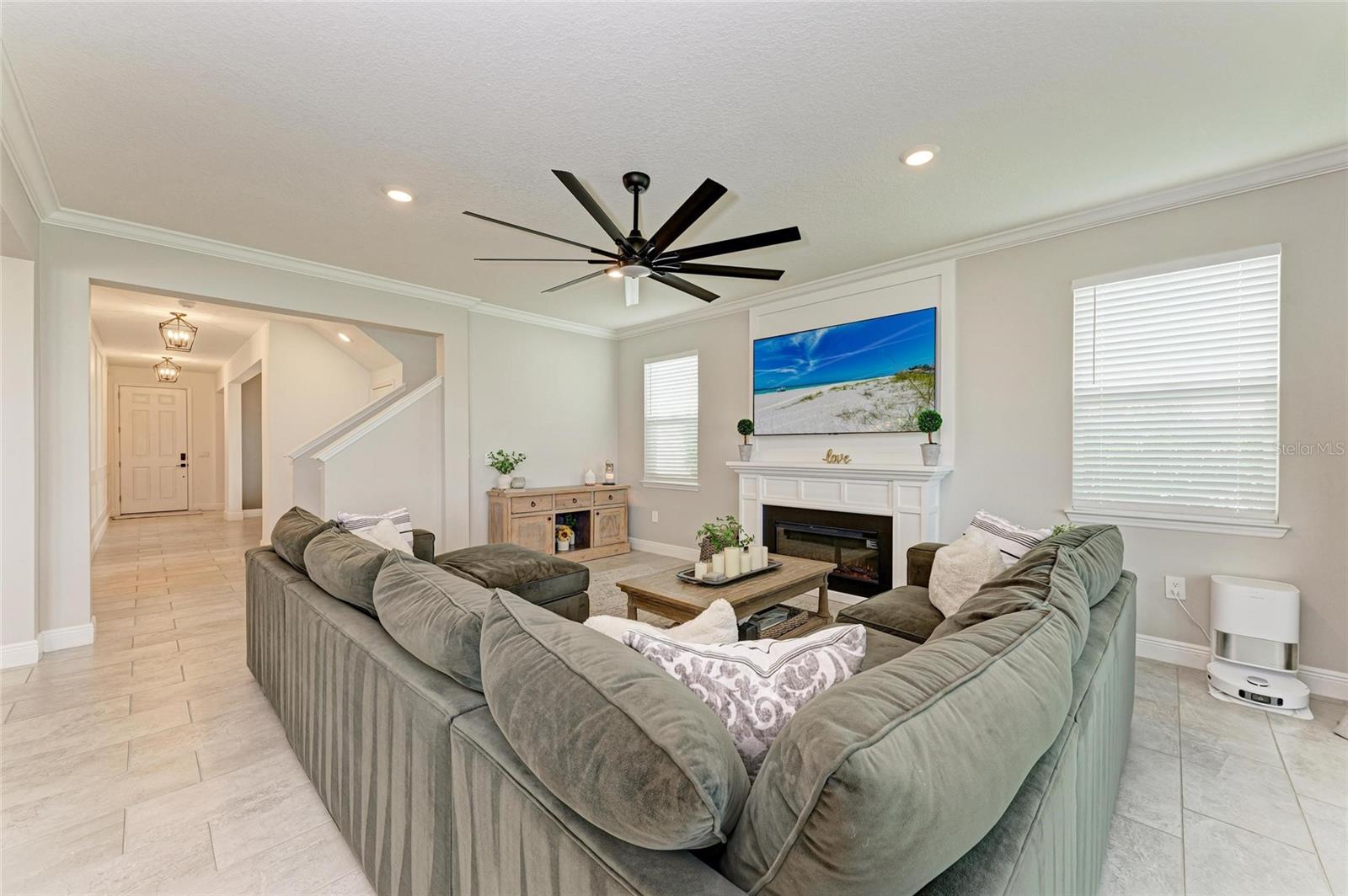 Image 10 of 56 For 16724 Barnwood Place