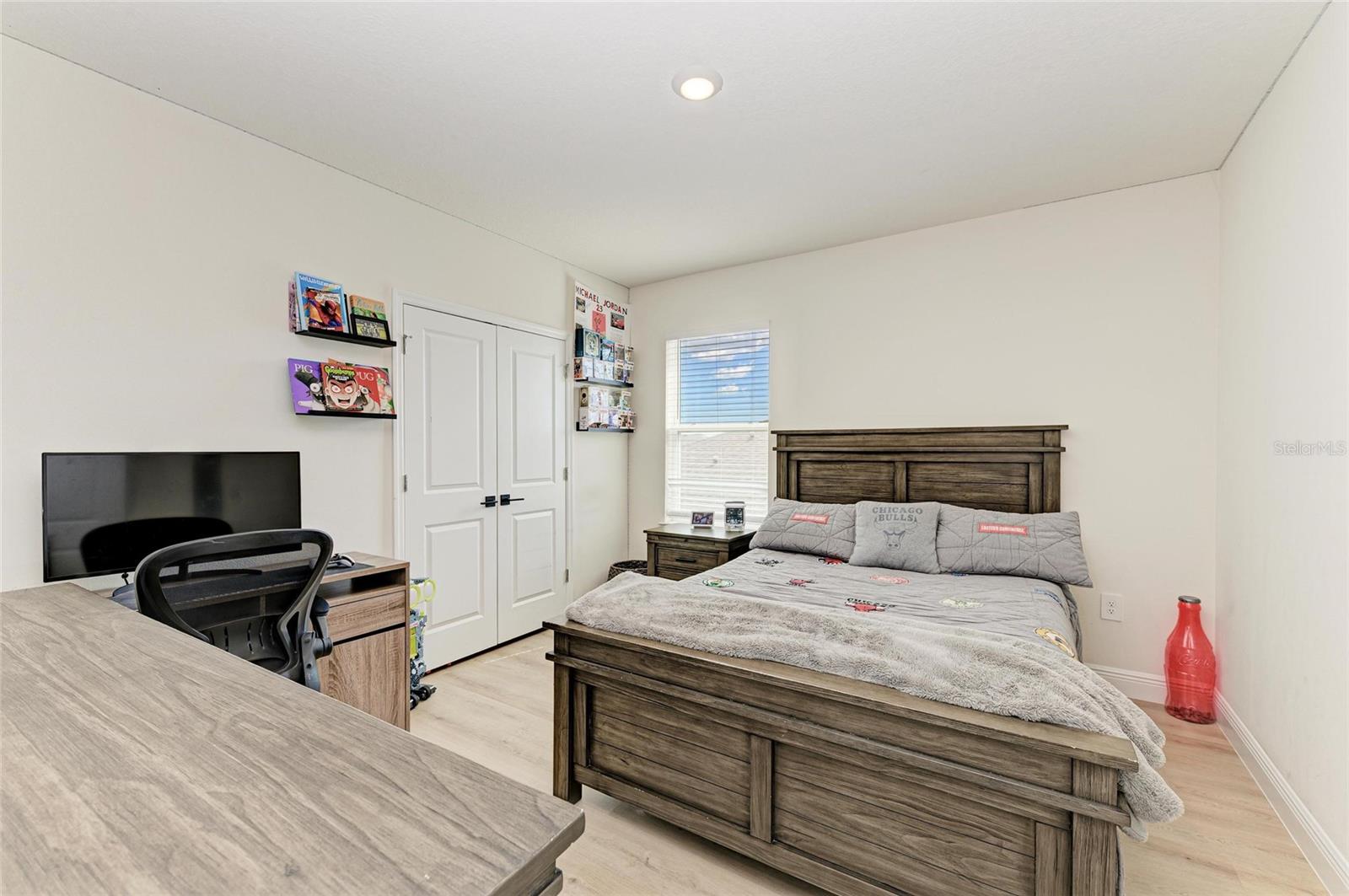 Image 25 of 56 For 16724 Barnwood Place