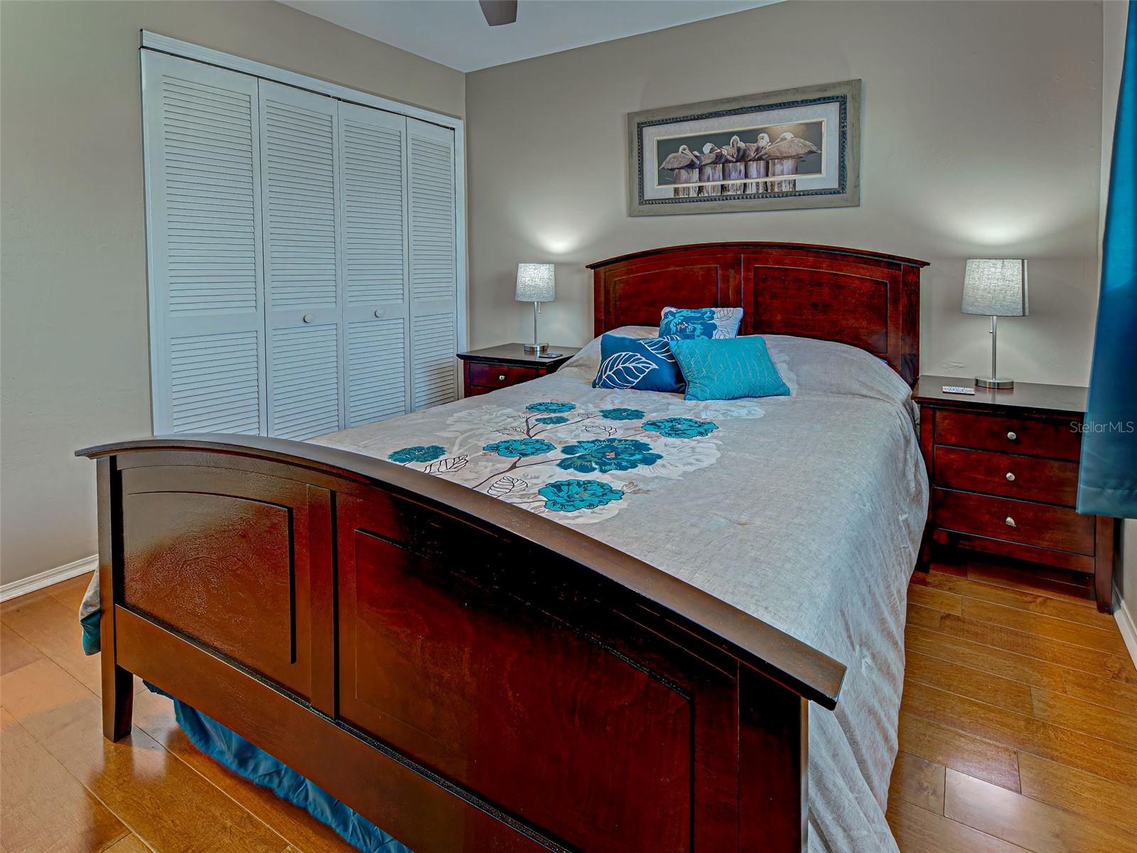 Image 26 of 48 For 3310 Loveland Boulevard 1506