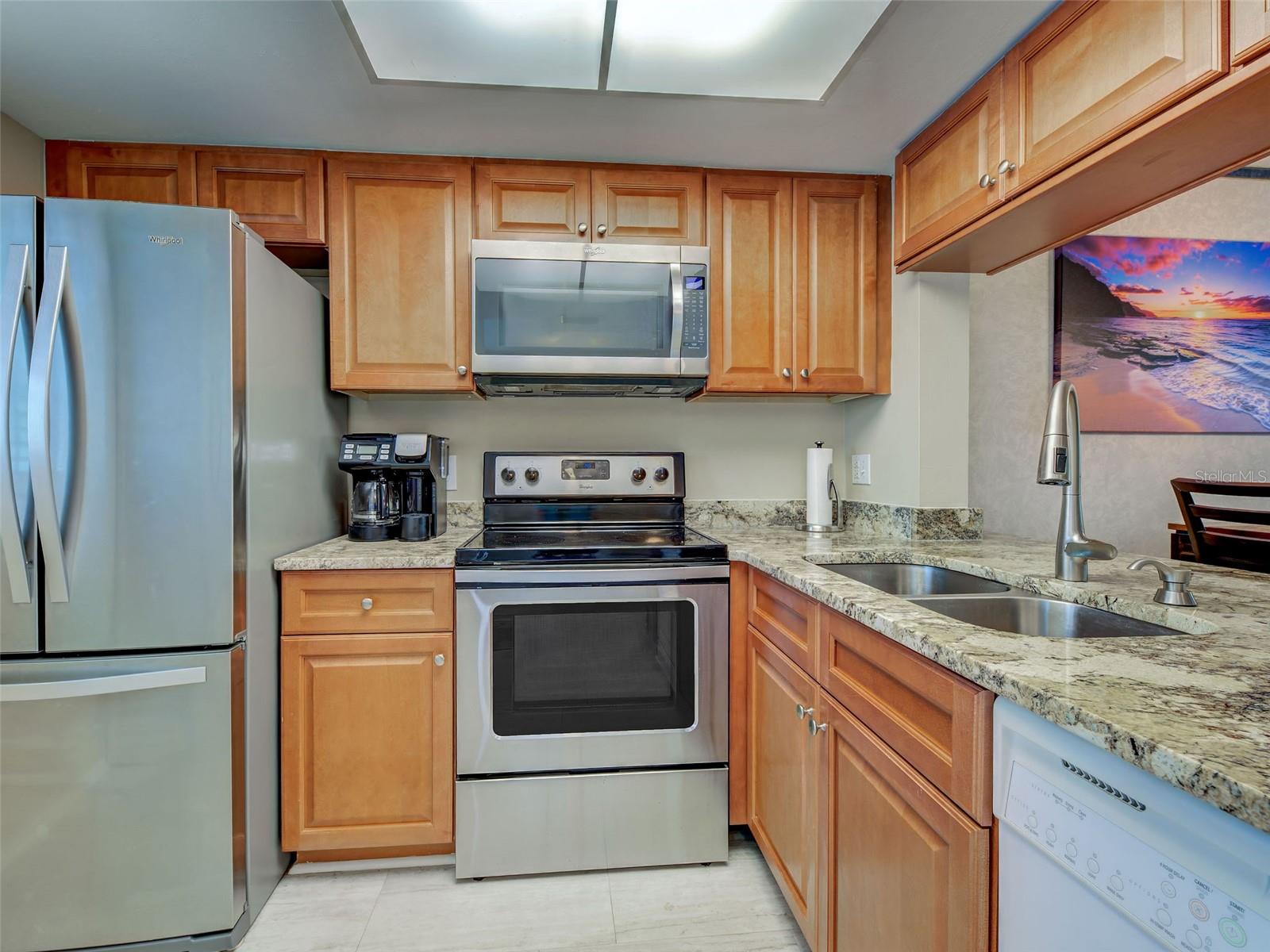 Image 9 of 48 For 3310 Loveland Boulevard 1506