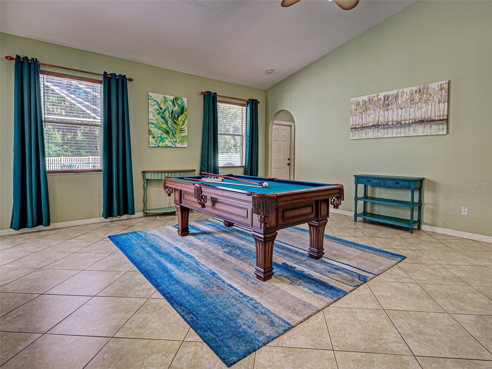 Image 13 of 87 For 3286 Henderson Lane