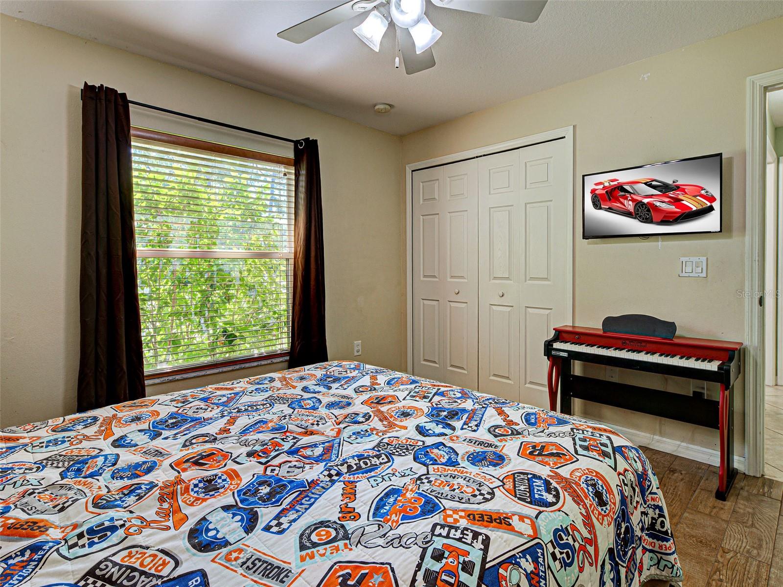 Image 30 of 87 For 3286 Henderson Lane