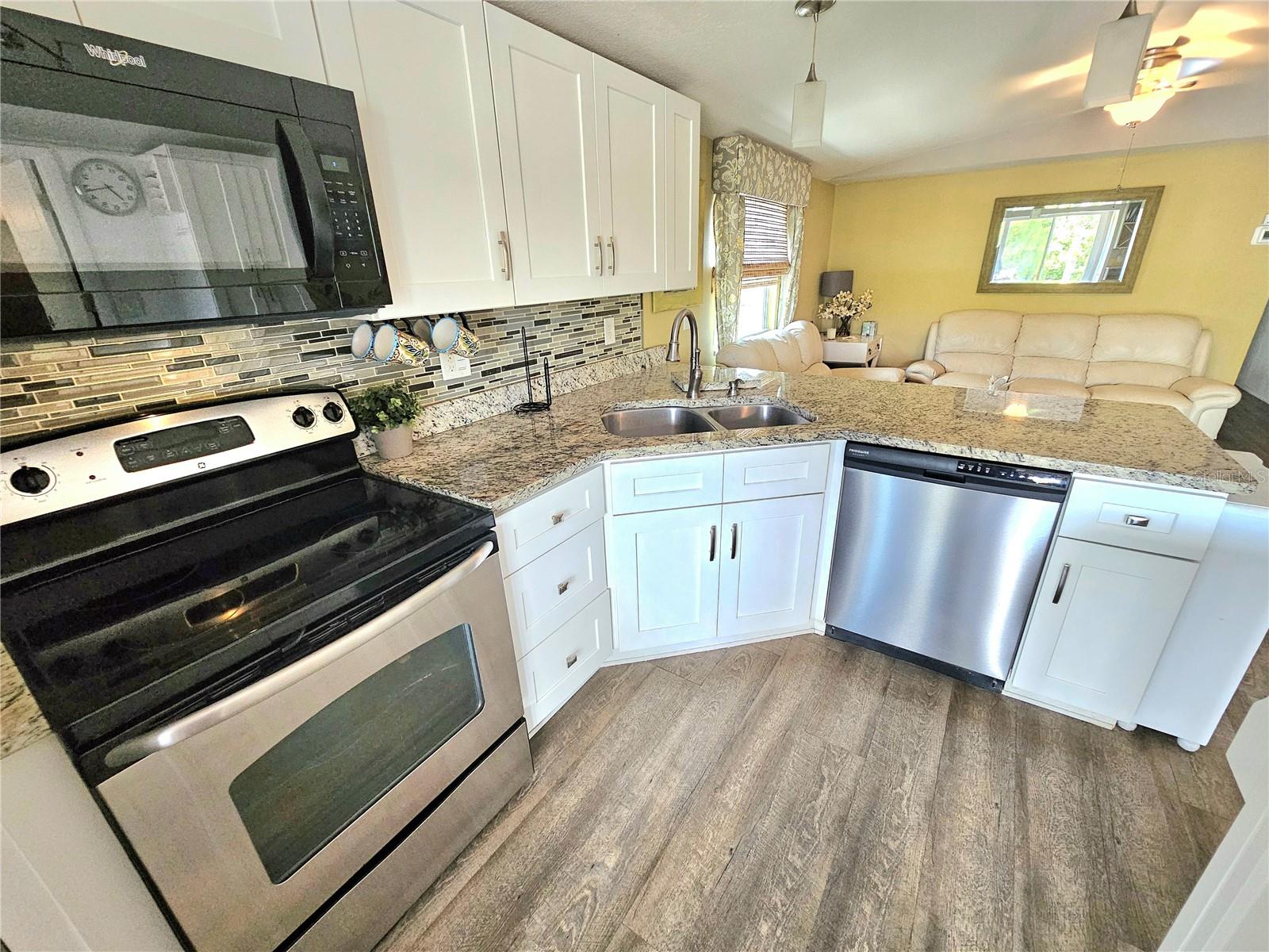 Image 5 of 48 For 55 Starboard Drive