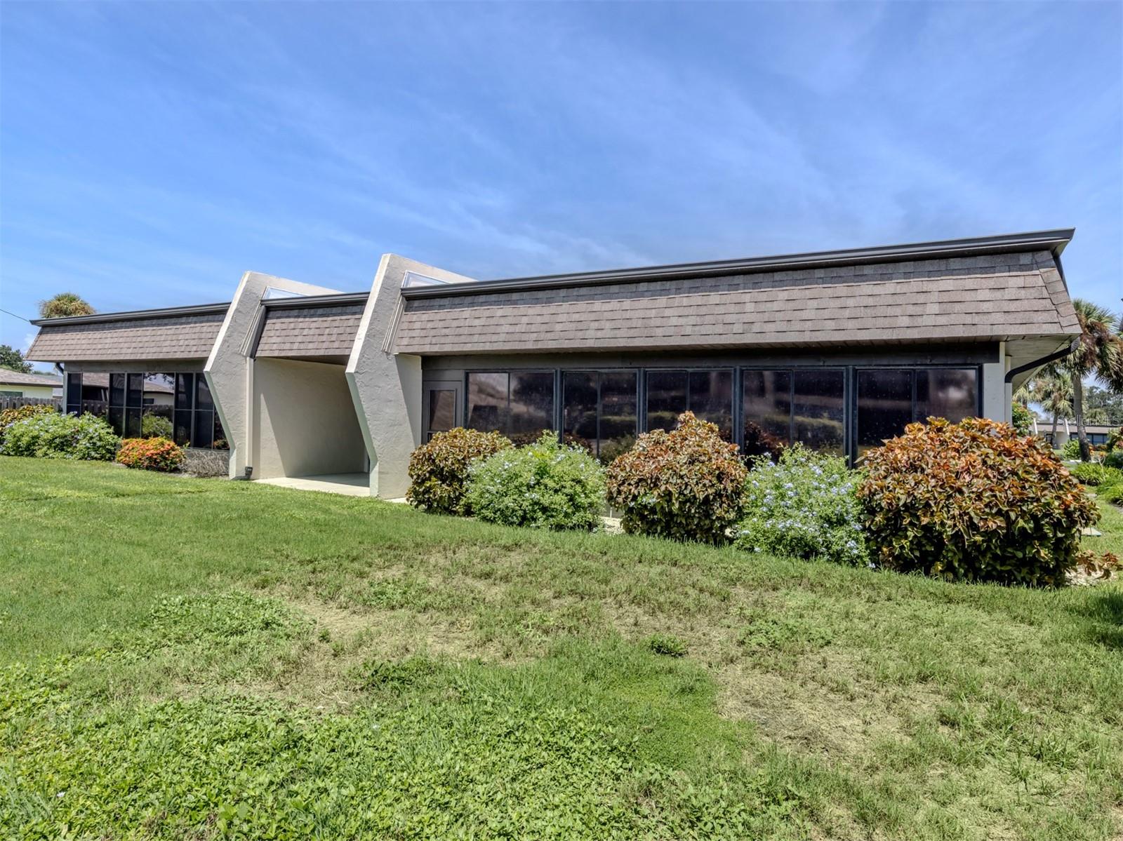 Image 2 of 21 For 1708 Bonitas Circle 1726a