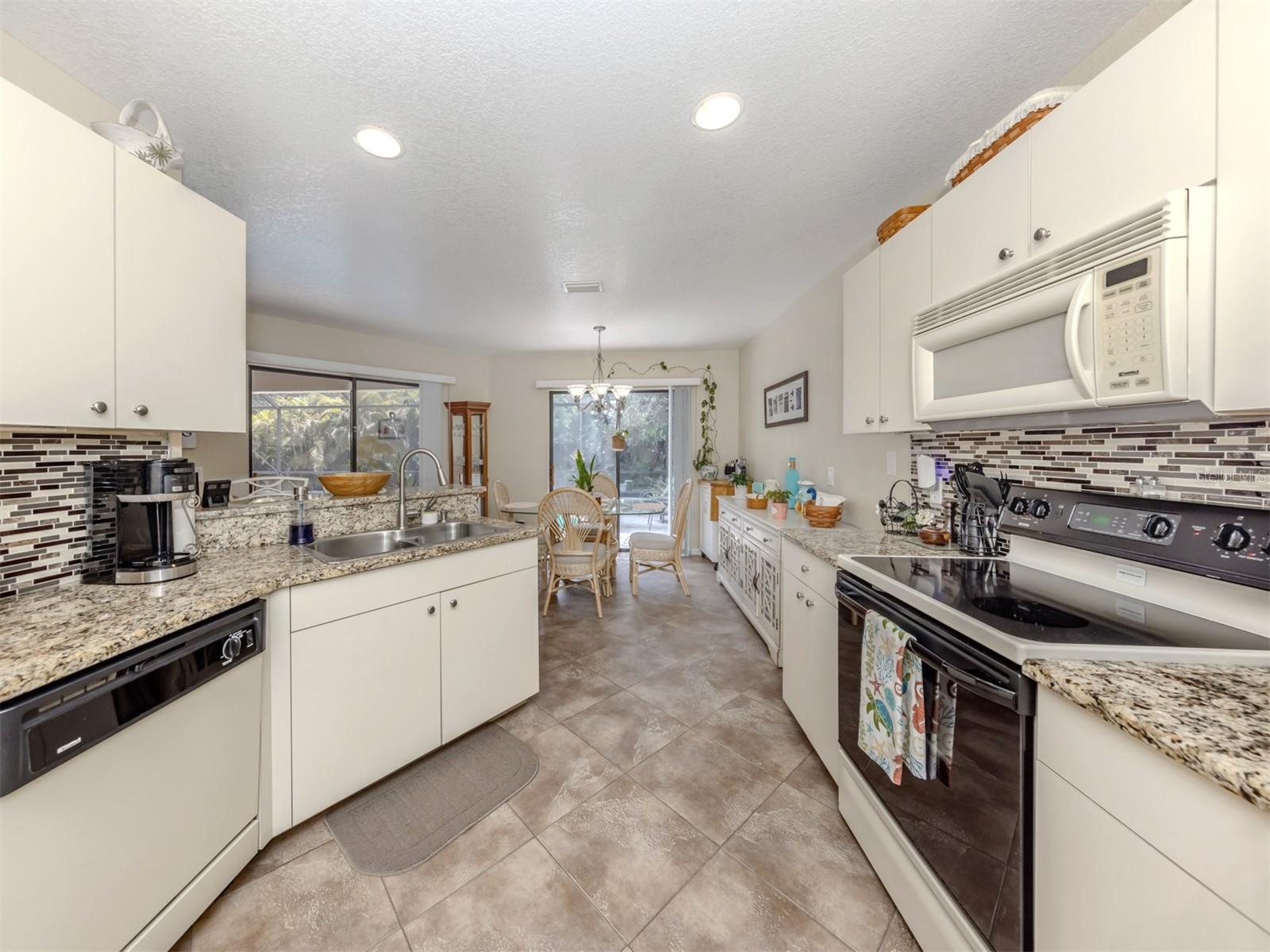 Image 12 of 66 For 7851 Howser Court