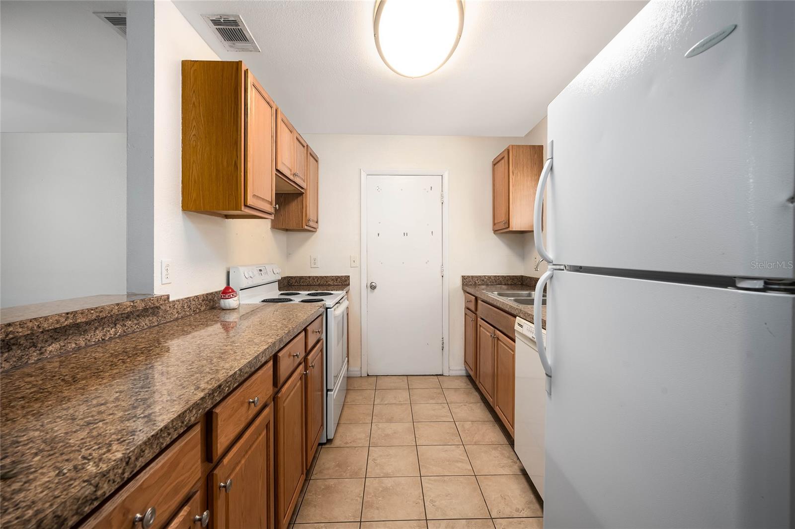 Image 7 of 47 For 6424 Elmwood Road