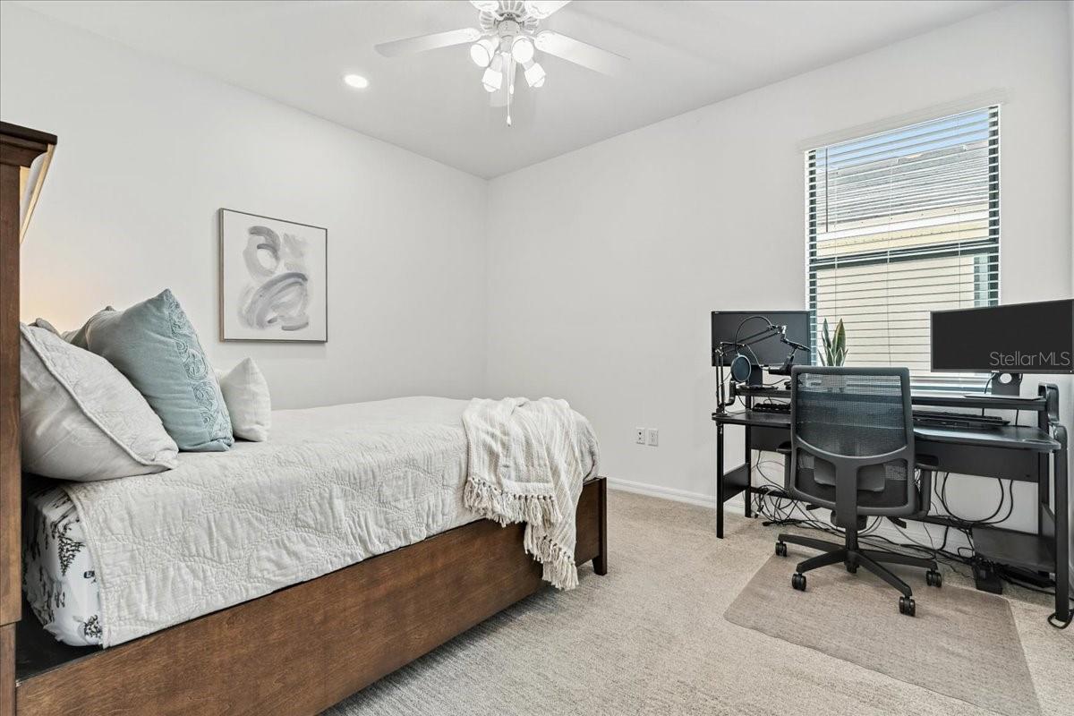 Image 33 of 87 For 12857 Pinnacle Lane