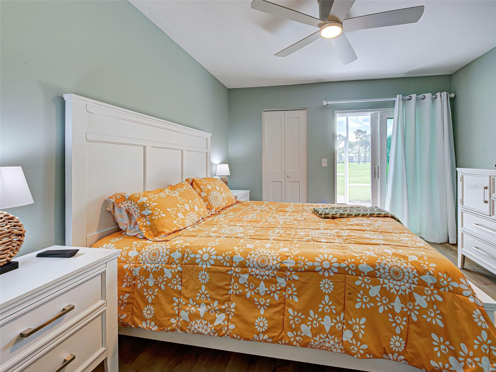 Image 20 of 35 For 236 Cerromar Way S 40