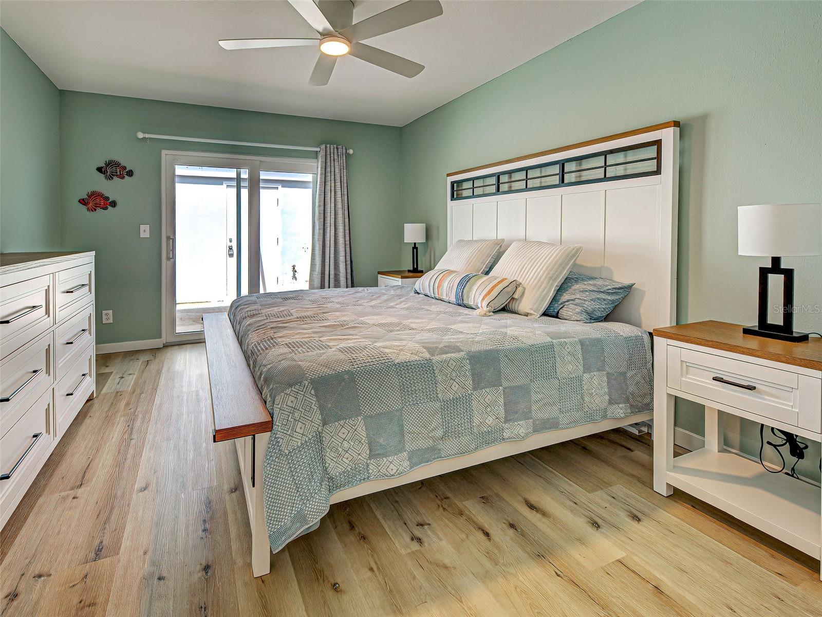 Image 24 of 35 For 236 Cerromar Way S 40