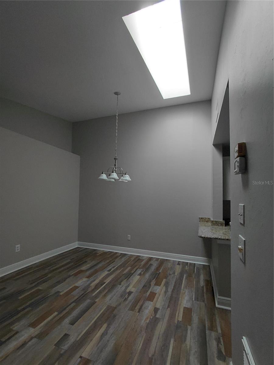 Image 12 of 22 For 3300 Loveland Boulevard 1202