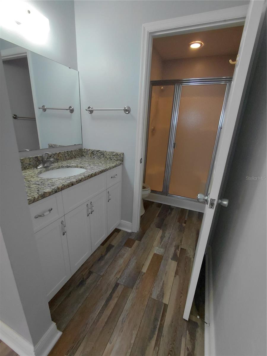 Image 15 of 22 For 3300 Loveland Boulevard 1202