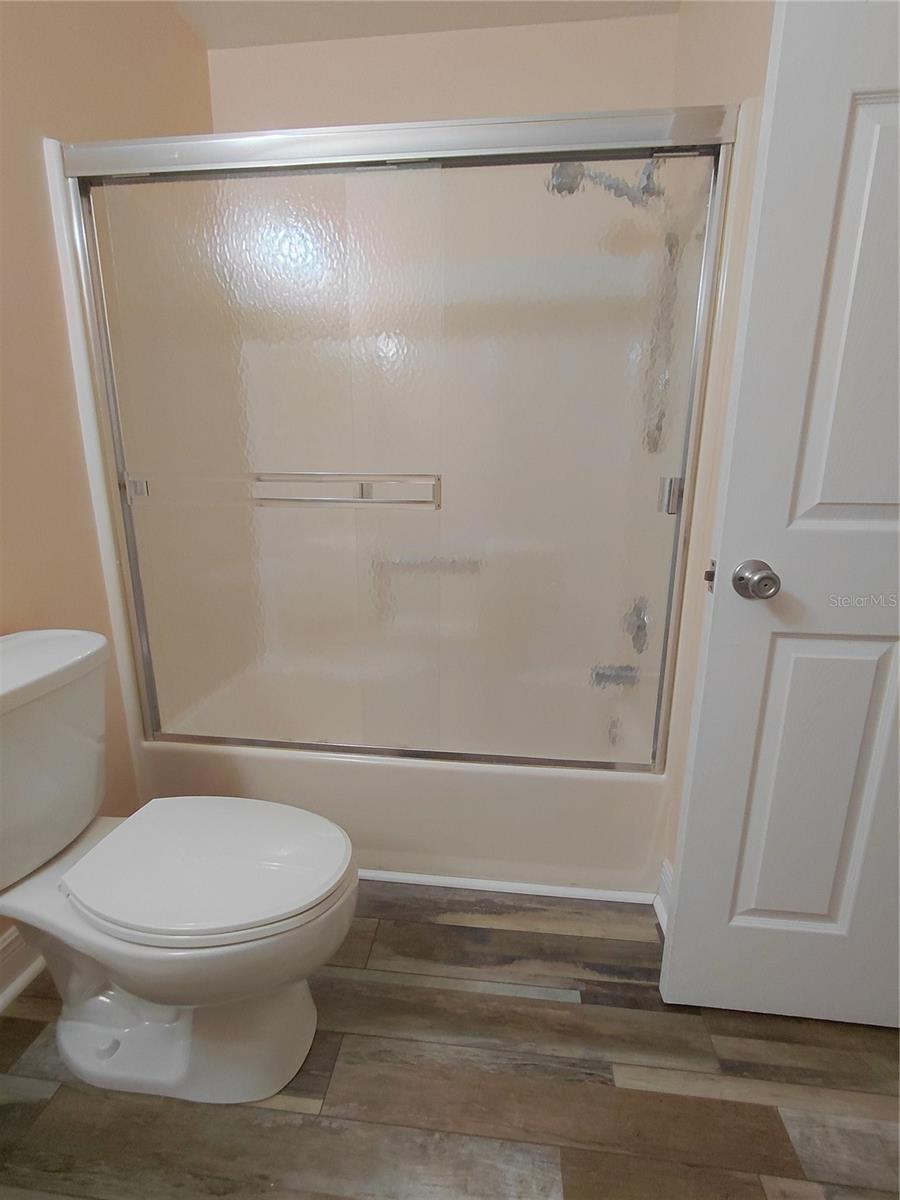 Image 20 of 22 For 3300 Loveland Boulevard 1202