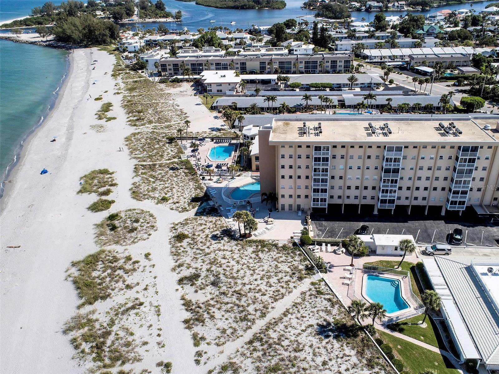 Image 2 of 40 For 1255 Tarpon Center Dr.  505