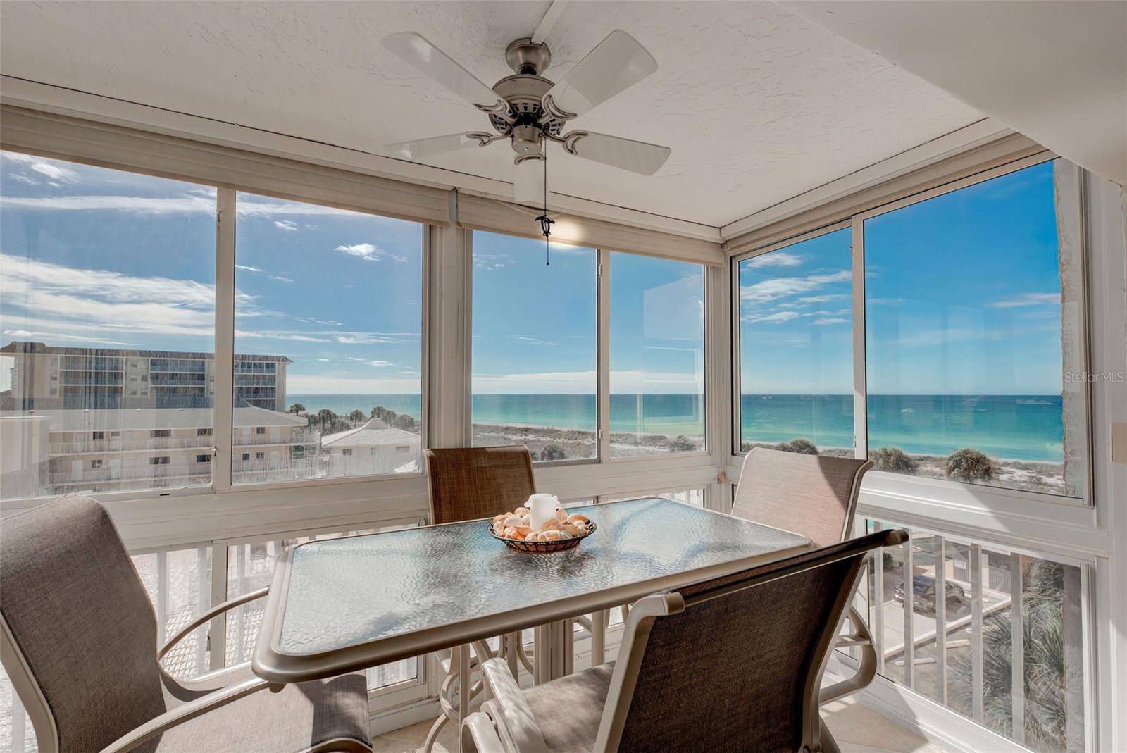 Image 20 of 40 For 1255 Tarpon Center Dr.  505