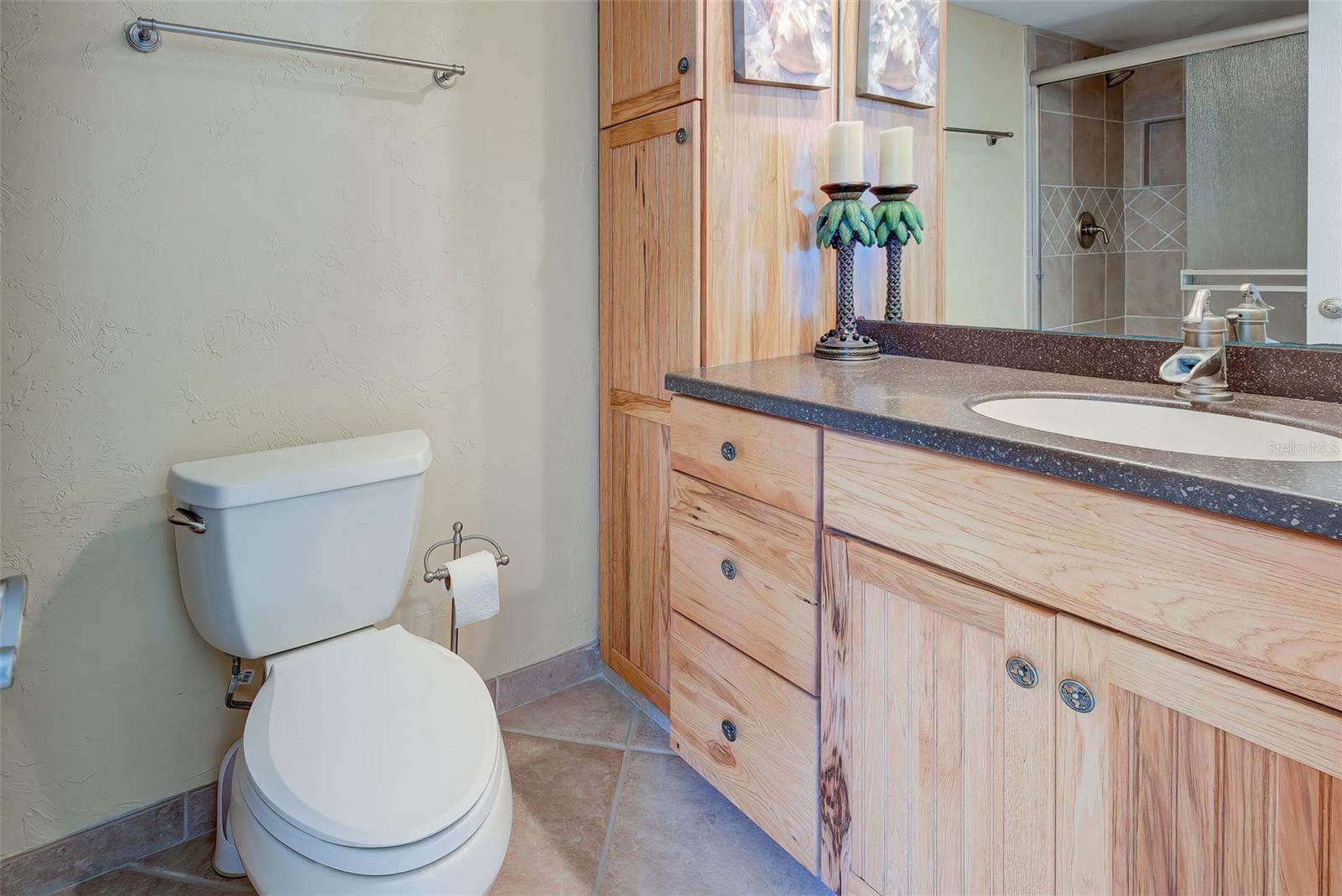 Image 25 of 40 For 1255 Tarpon Center Dr.  505