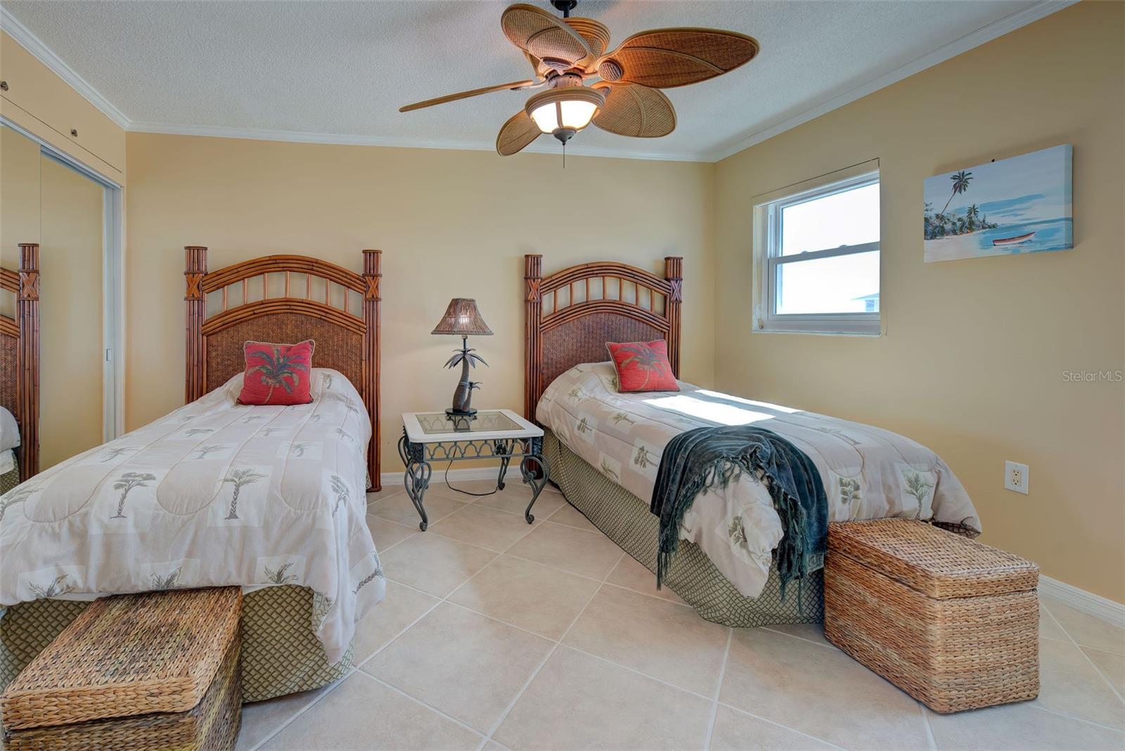 Image 26 of 40 For 1255 Tarpon Center Dr.  505