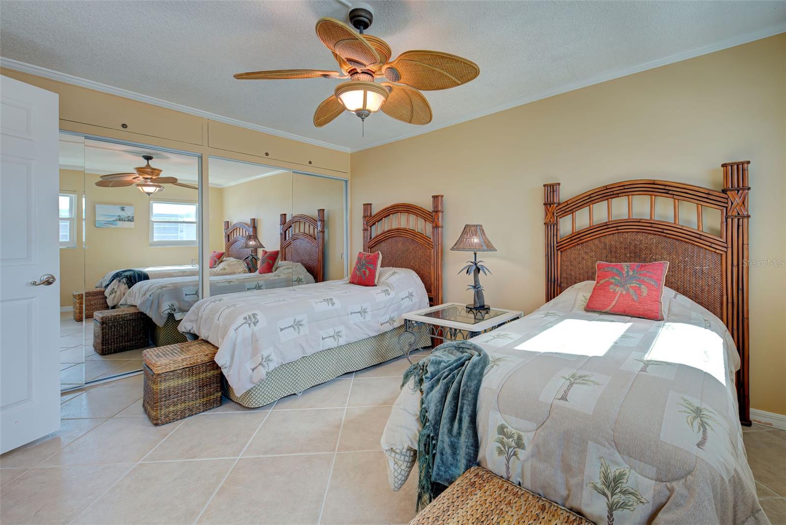 Image 27 of 40 For 1255 Tarpon Center Dr.  505